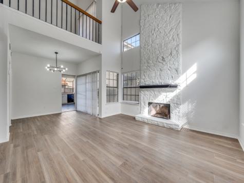 8901 Casa Drive Irving TX 75063
