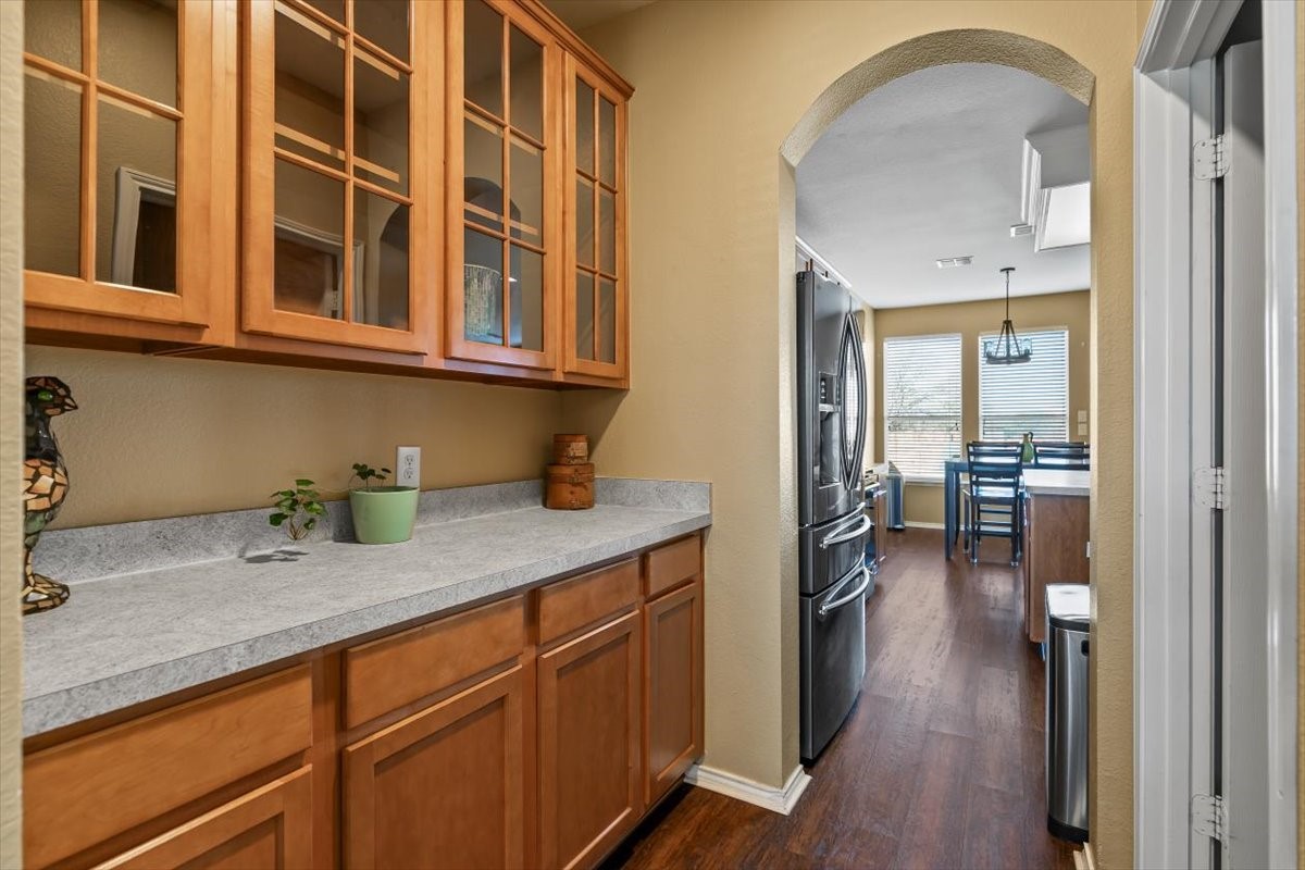 306 Salsbury Drive Euless TX 76040