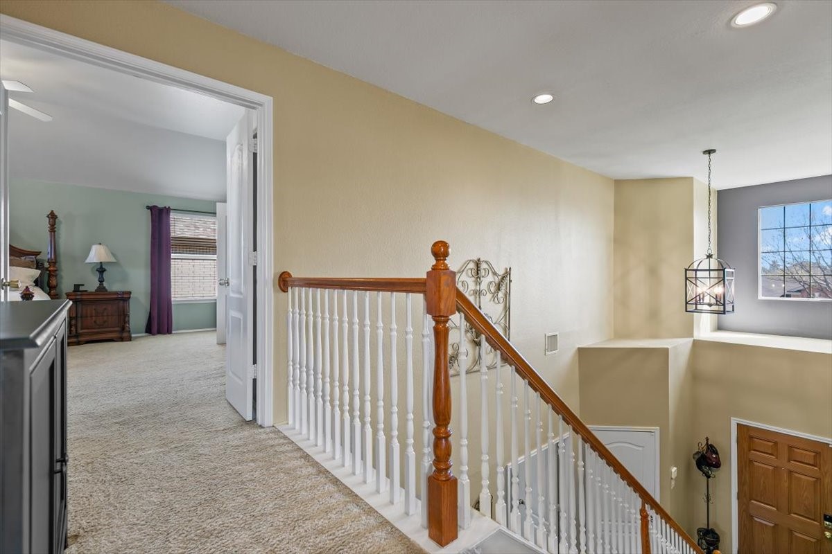306 Salsbury Drive Euless TX 76040