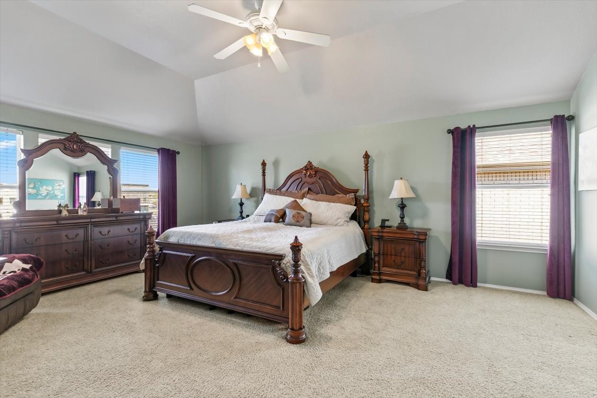 306 Salsbury Drive Euless TX 76040