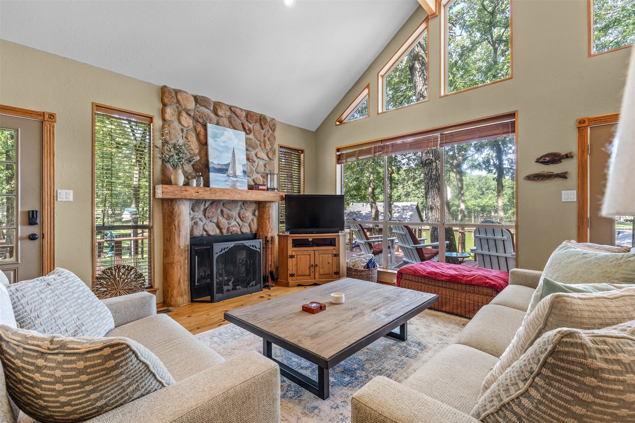 115 Larsen Lane Scroggins TX 75480