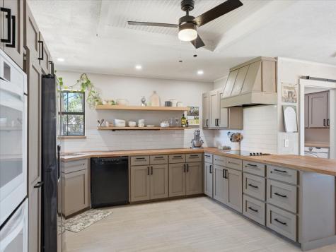 525 Becky Lane Waxahachie TX 75165