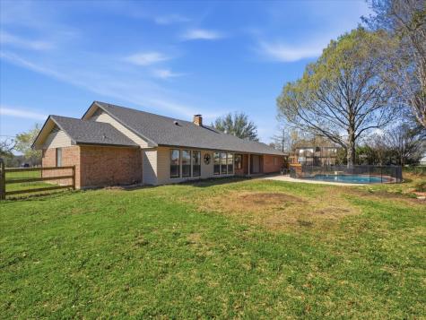 525 Becky Lane Waxahachie TX 75165