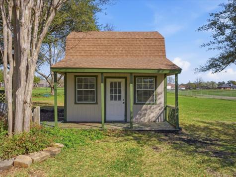 525 Becky Lane Waxahachie TX 75165