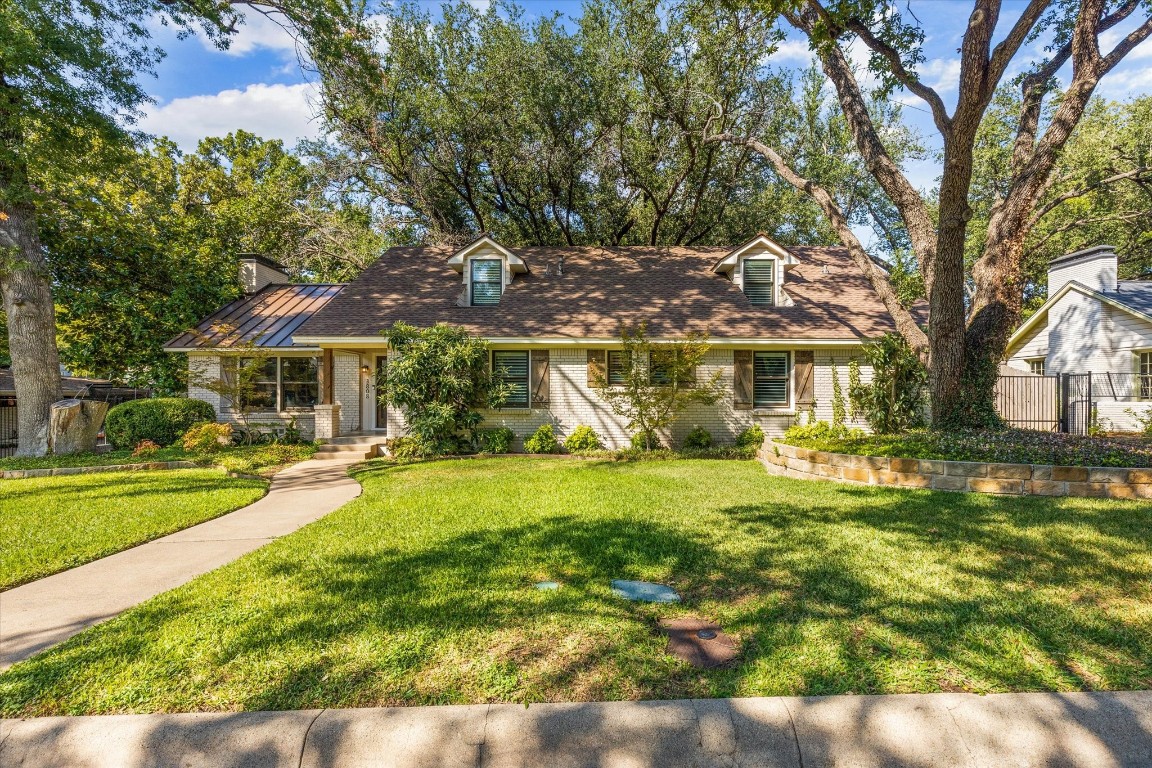 3808 Trailwood Lane Fort Worth TX 76109