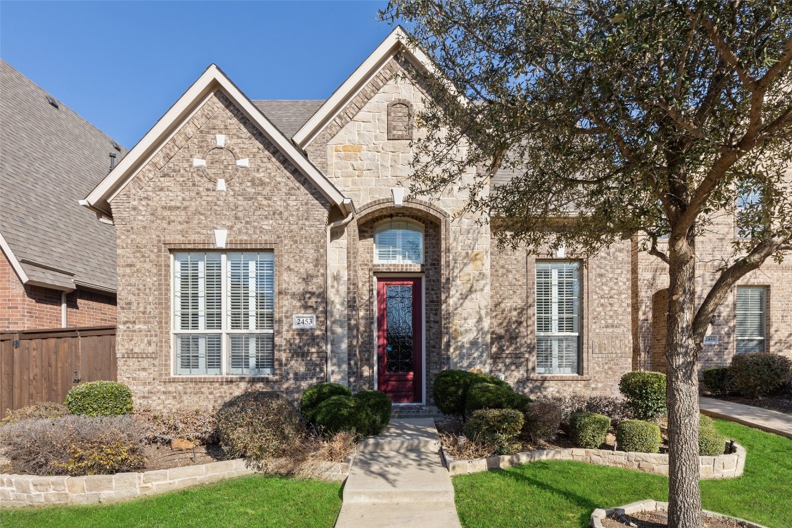 2453 Embleton Drive Lewisville TX 75067