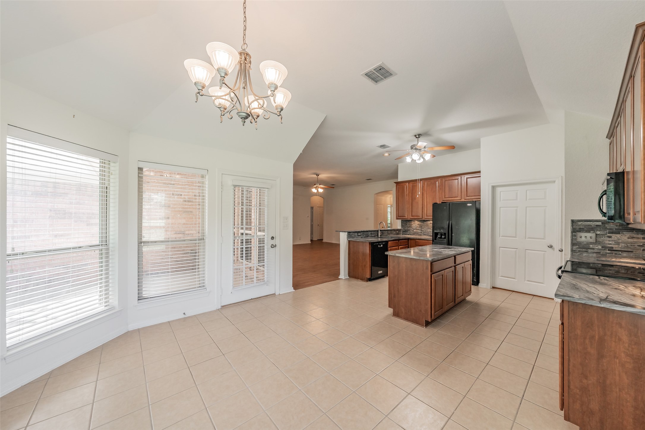 4035 Palomino Drive Benbrook TX 76116