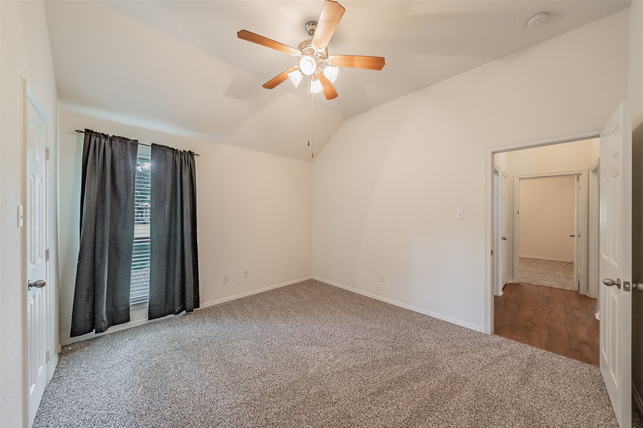 4035 Palomino Drive Benbrook TX 76116