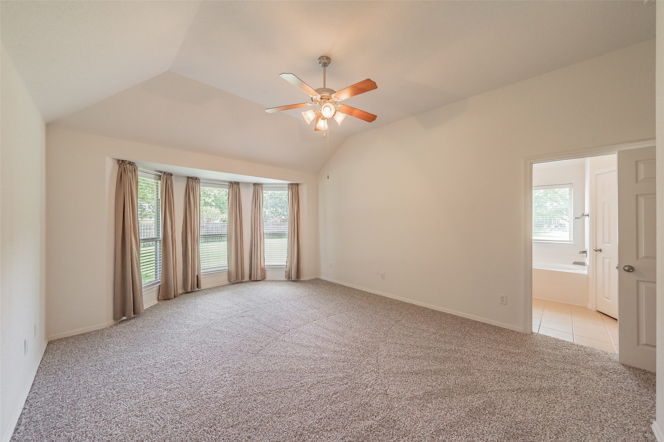 4035 Palomino Drive Benbrook TX 76116