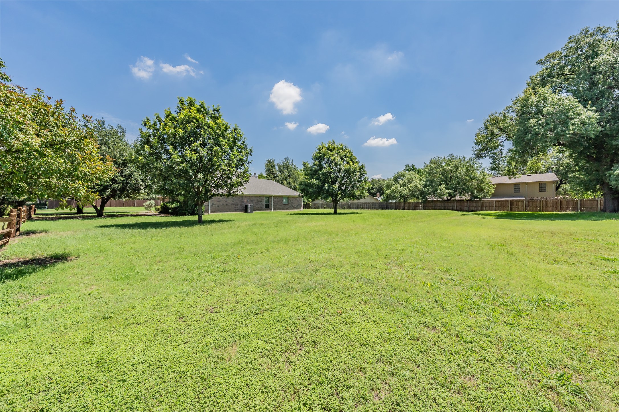 4035 Palomino Drive Benbrook TX 76116