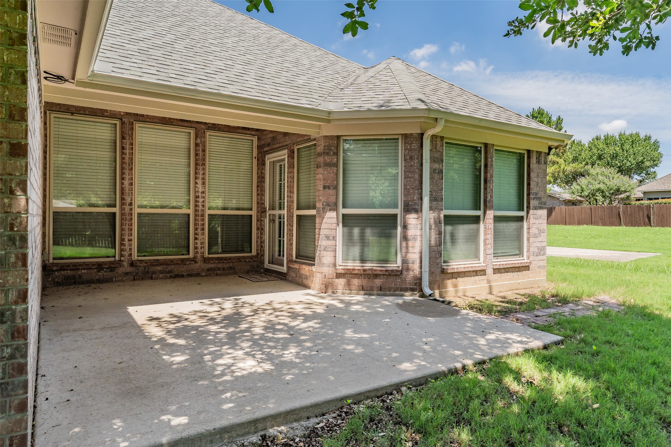4035 Palomino Drive Benbrook TX 76116