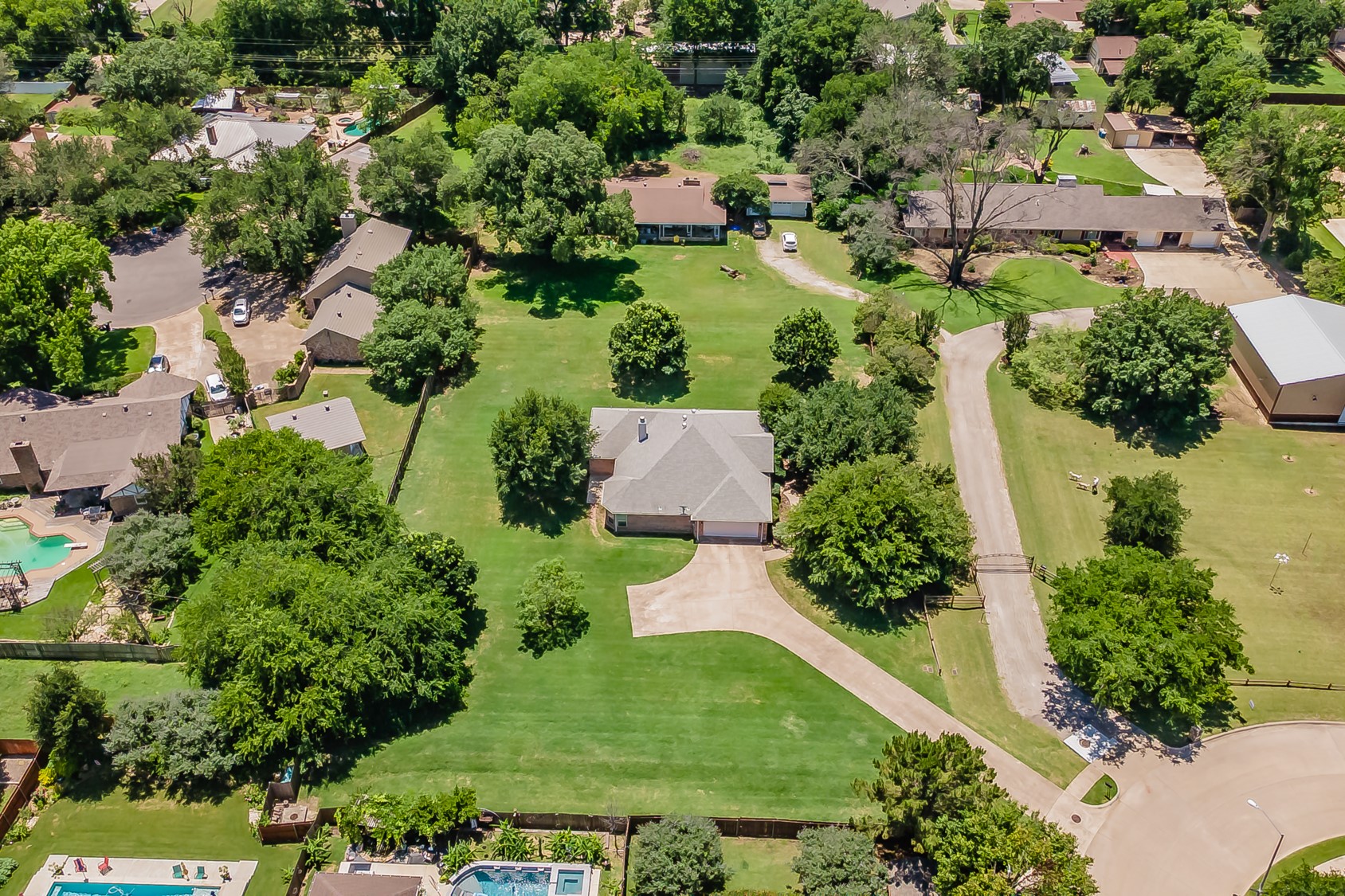 4035 Palomino Drive Benbrook TX 76116
