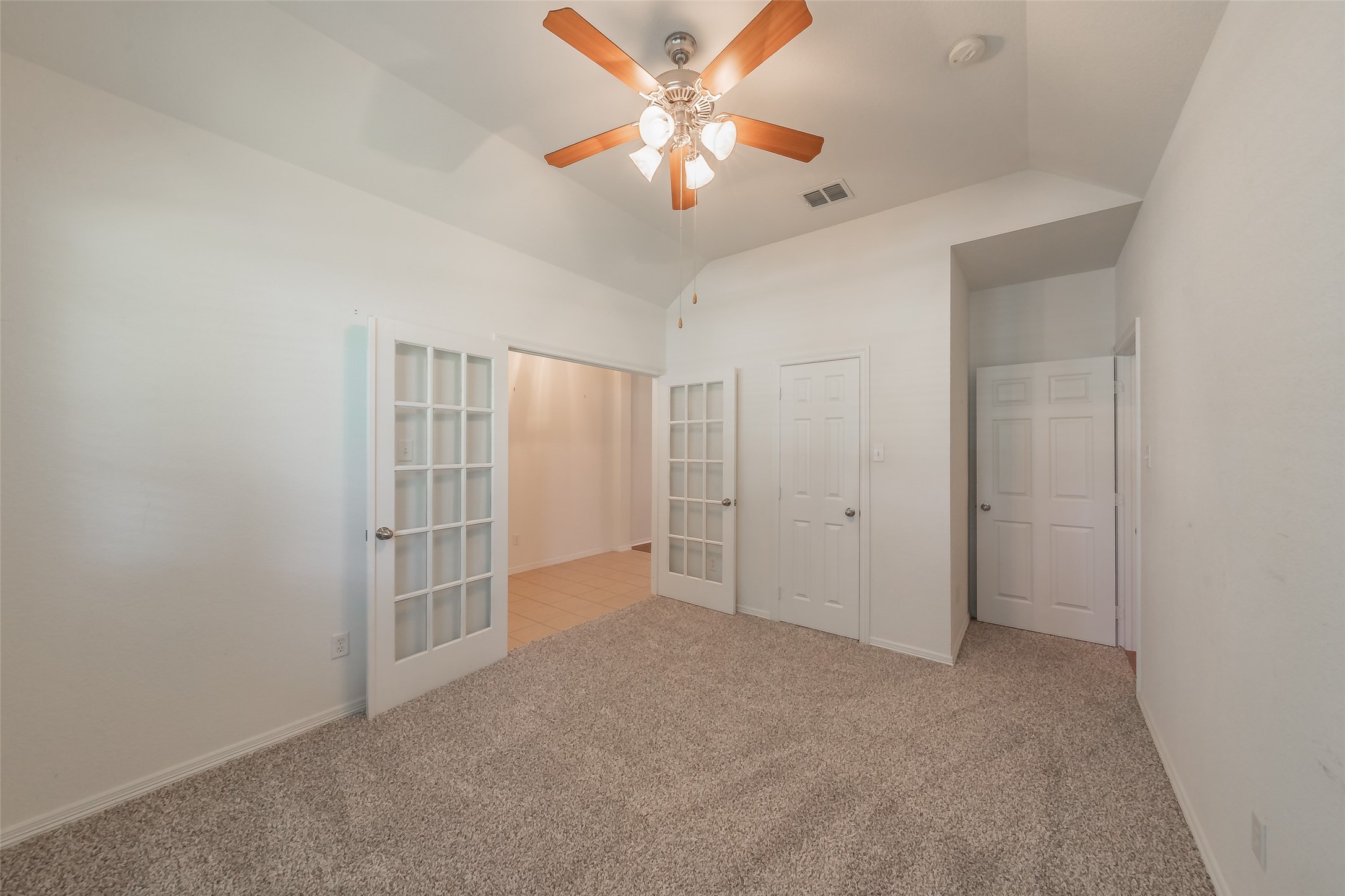 4035 Palomino Drive Benbrook TX 76116