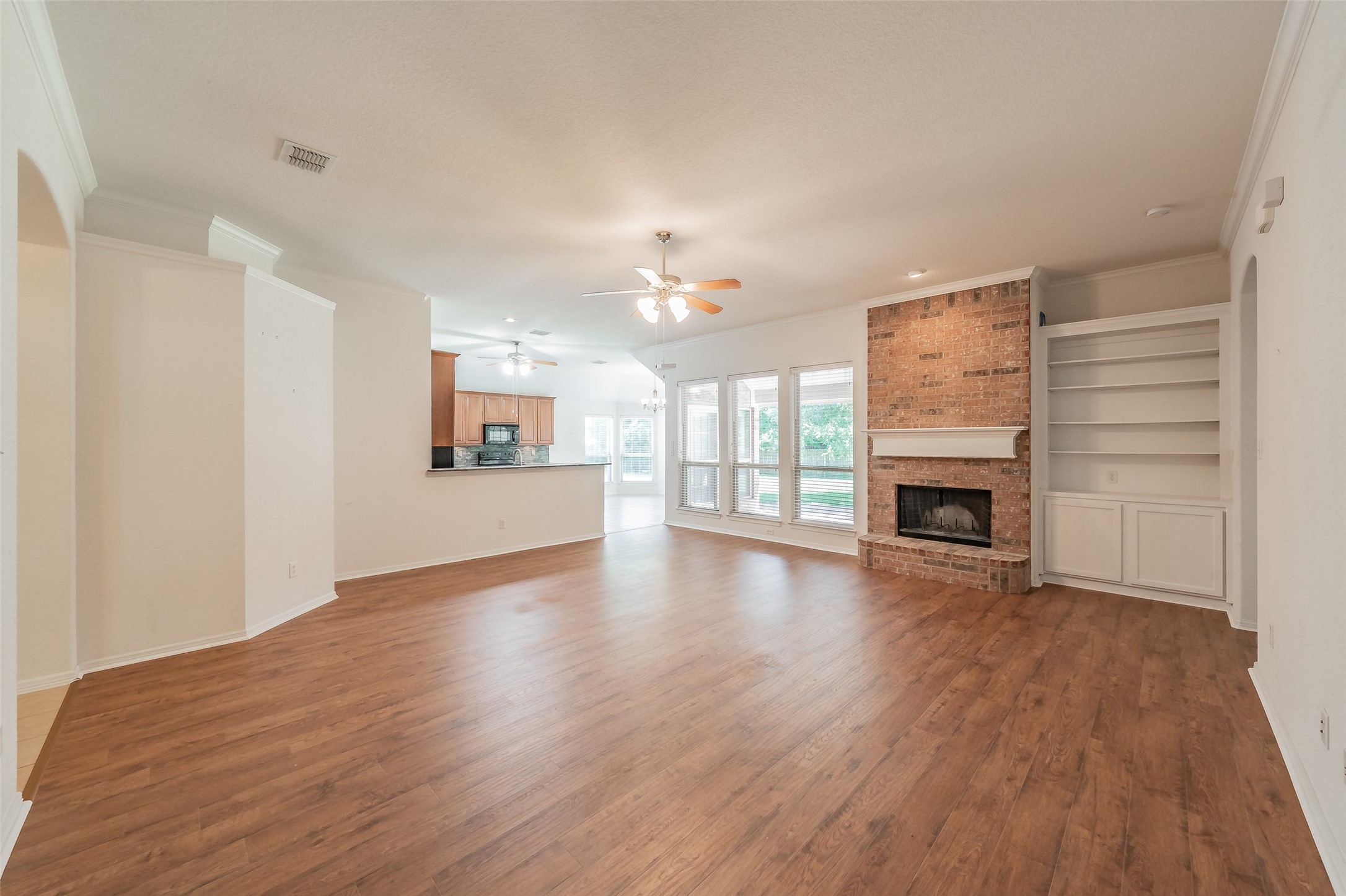 4035 Palomino Drive Benbrook TX 76116