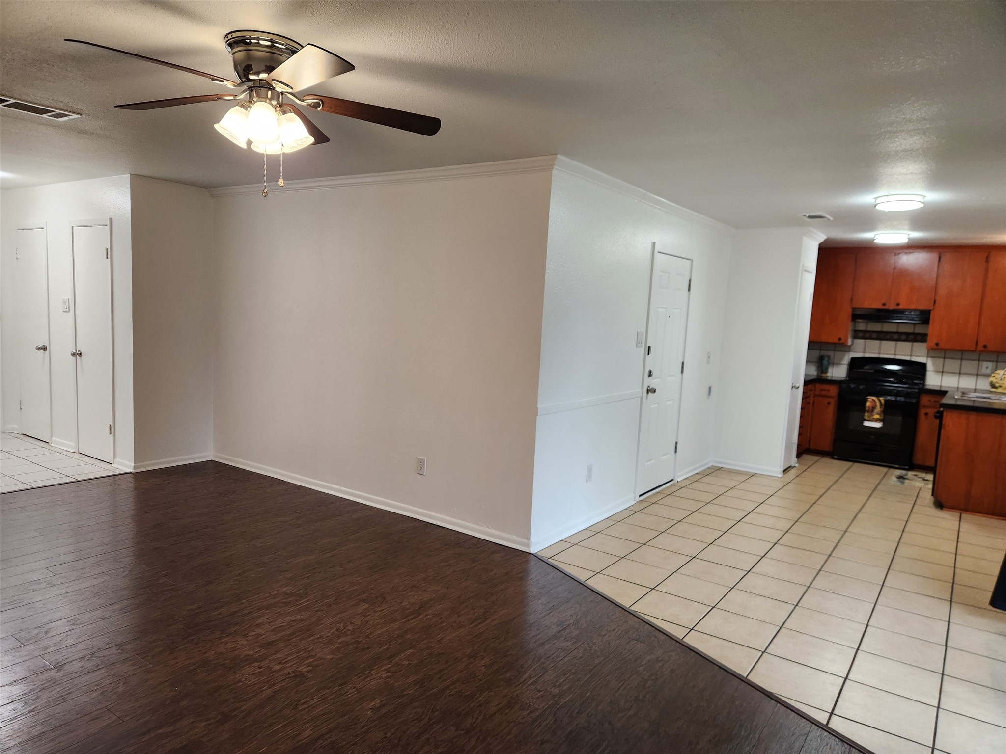 417 Wallace Drive Crowley TX 76036