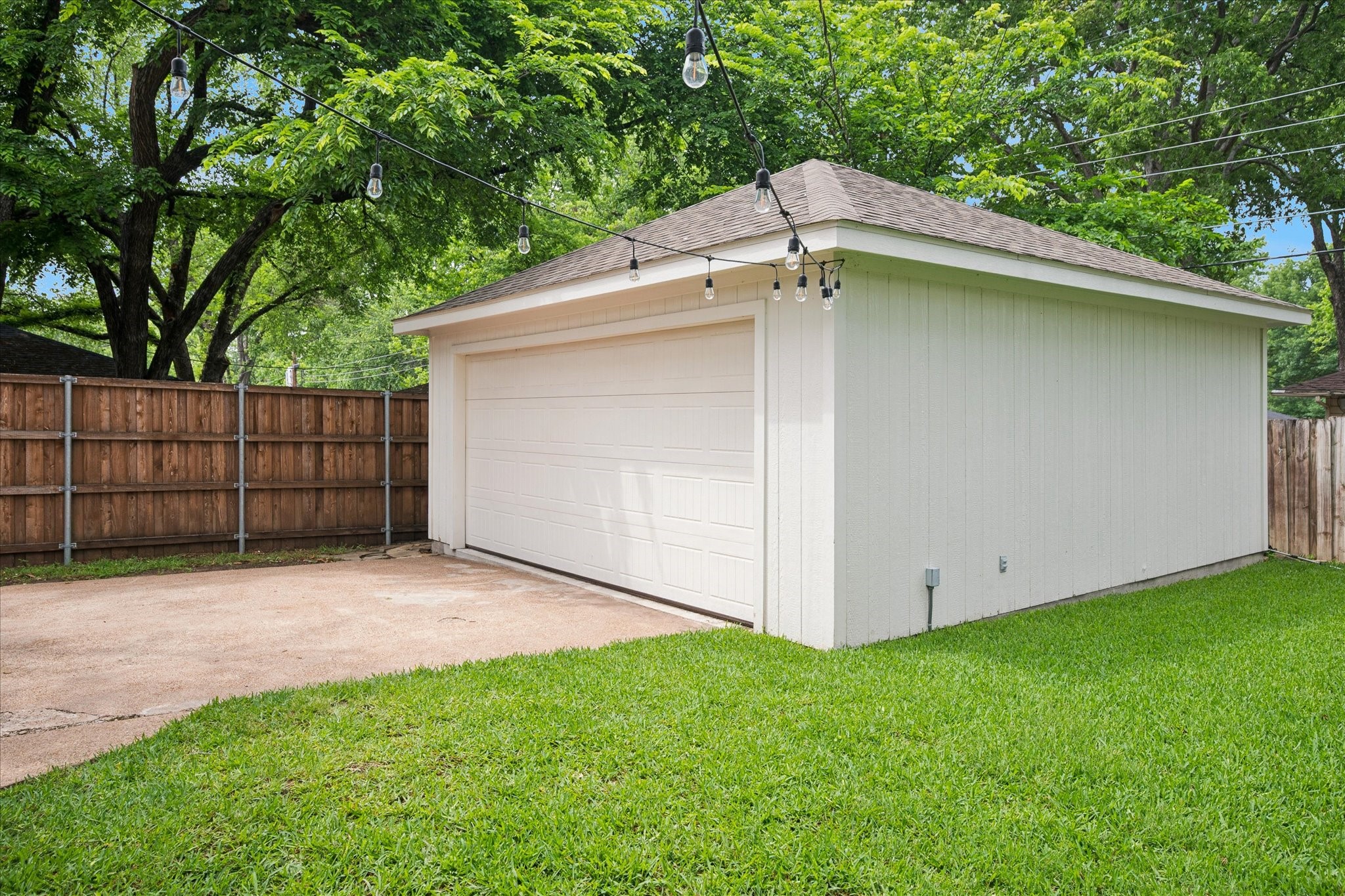 10025 Lanshire Drive Dallas TX 75238