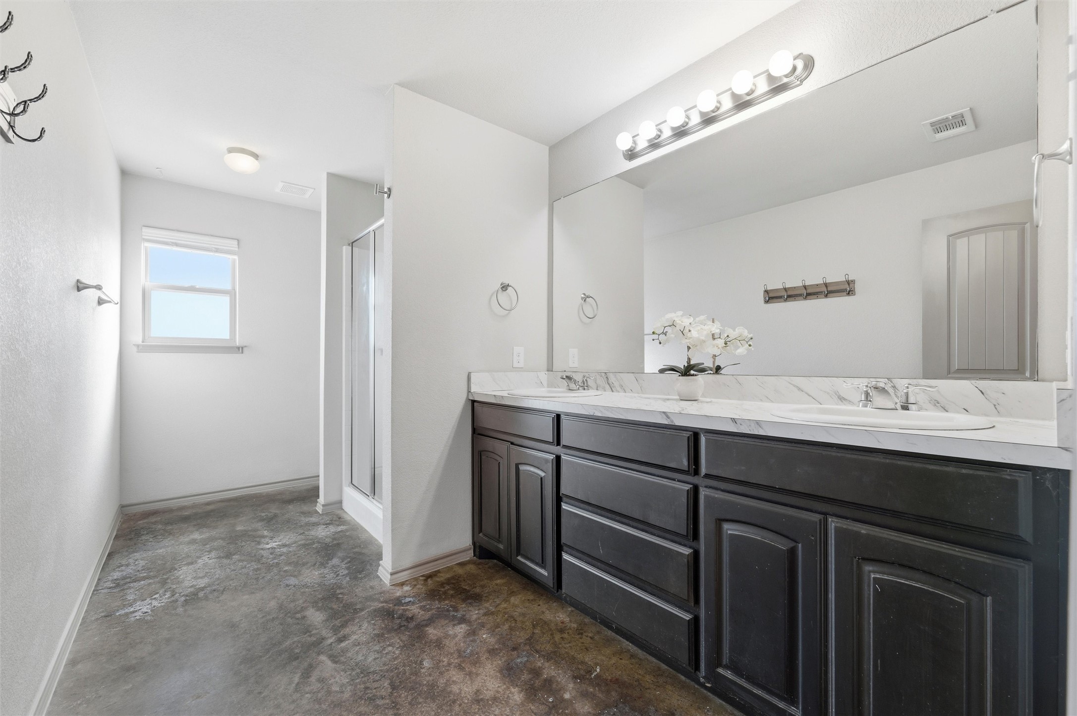 144 Emerald Drive Weatherford TX 76087