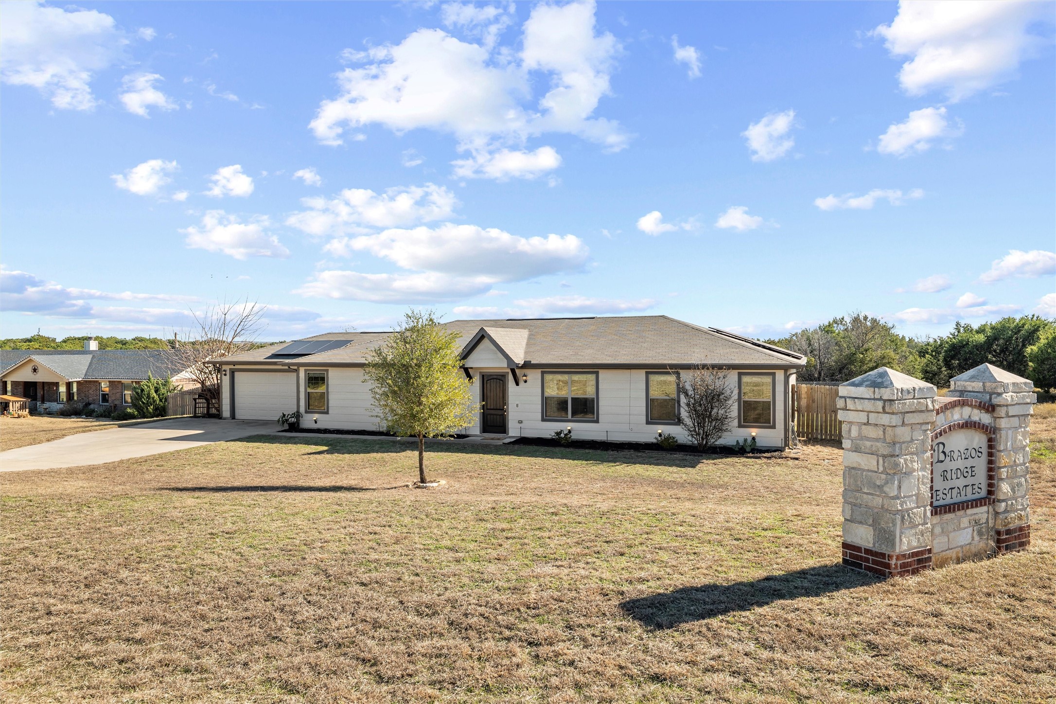 144 Emerald Drive Weatherford TX 76087