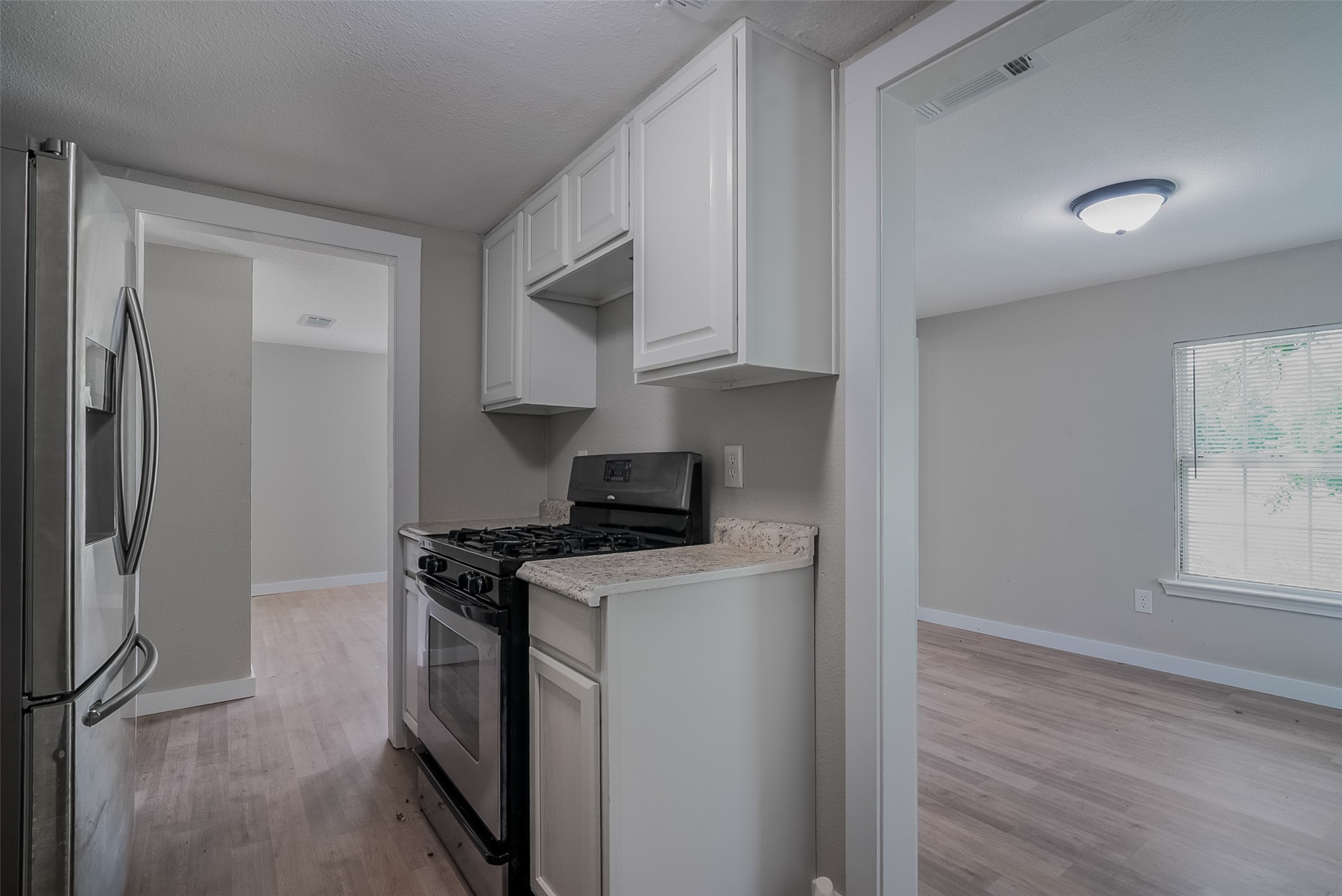 627 E Pacific Street Sherman TX 75090