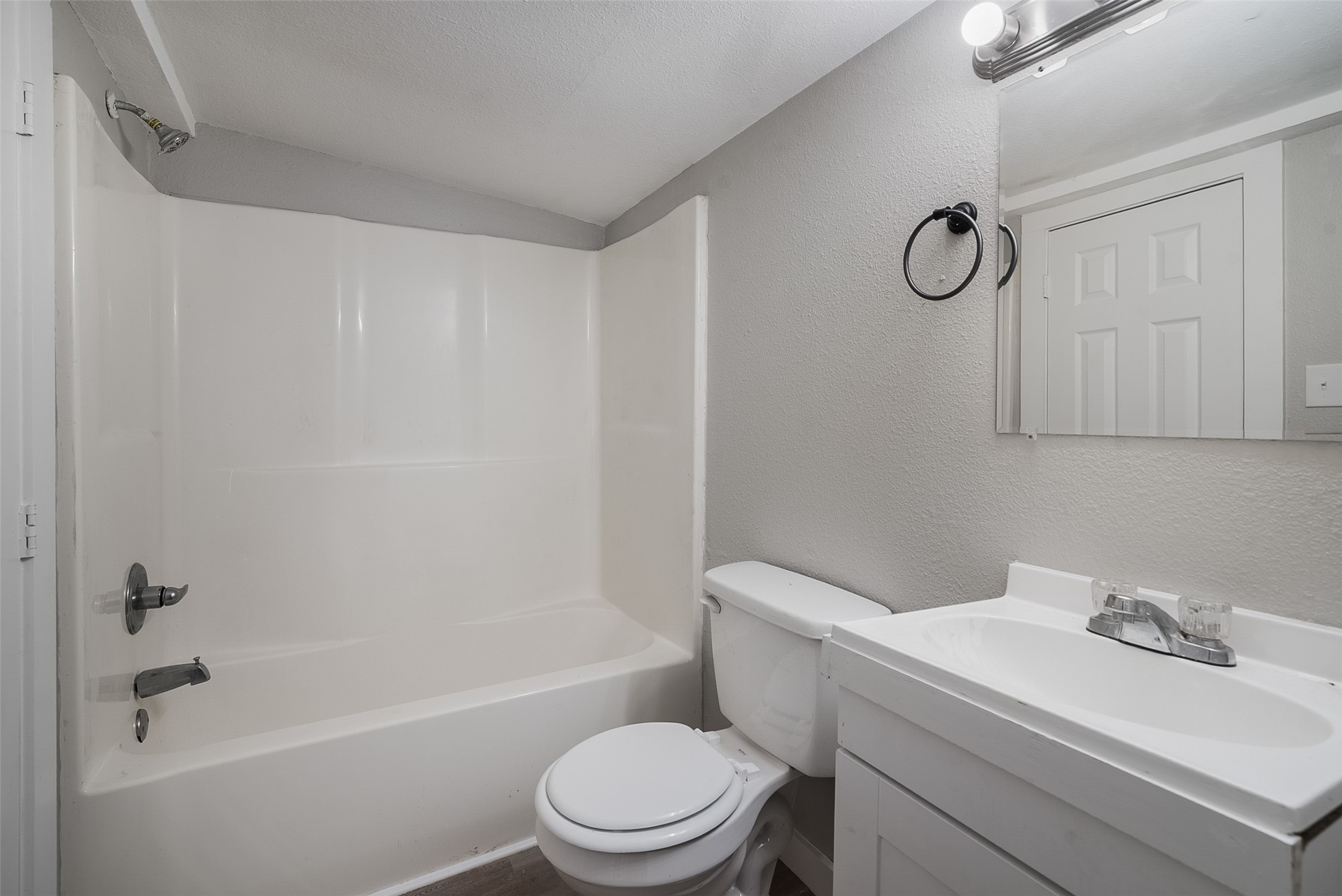 627 E Pacific Street Sherman TX 75090