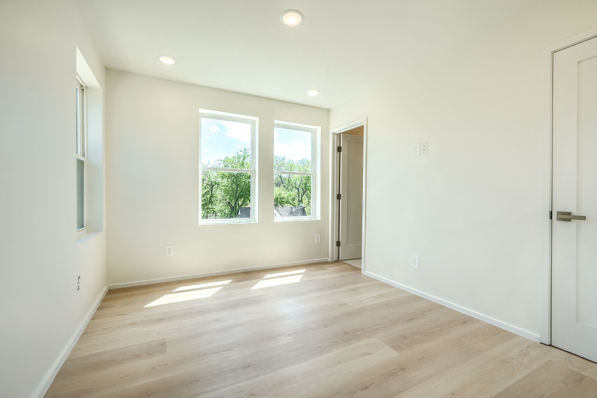 5705 Live Oak Street Dallas TX 75206