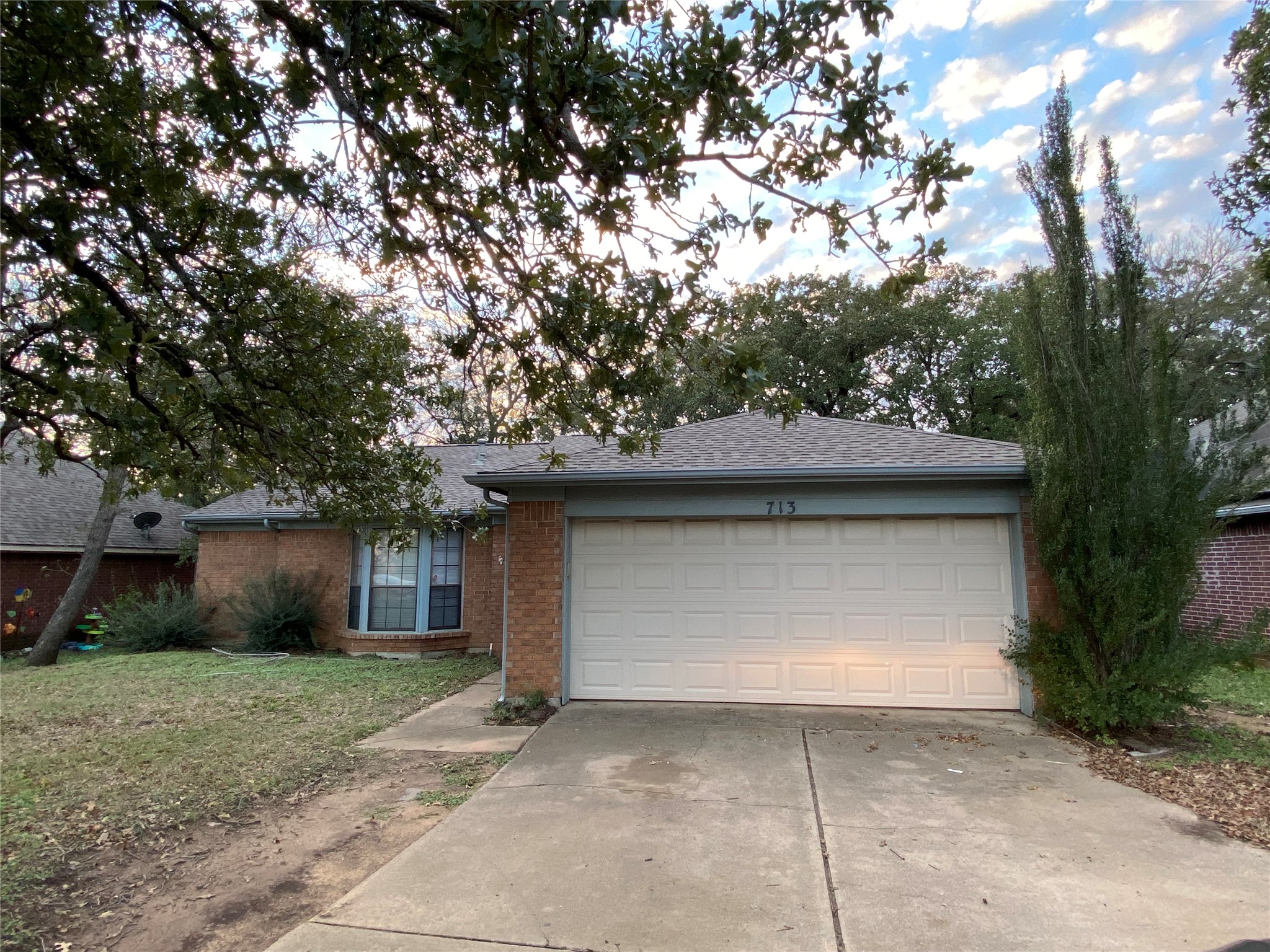 713 Mack Drive Denton TX 76209