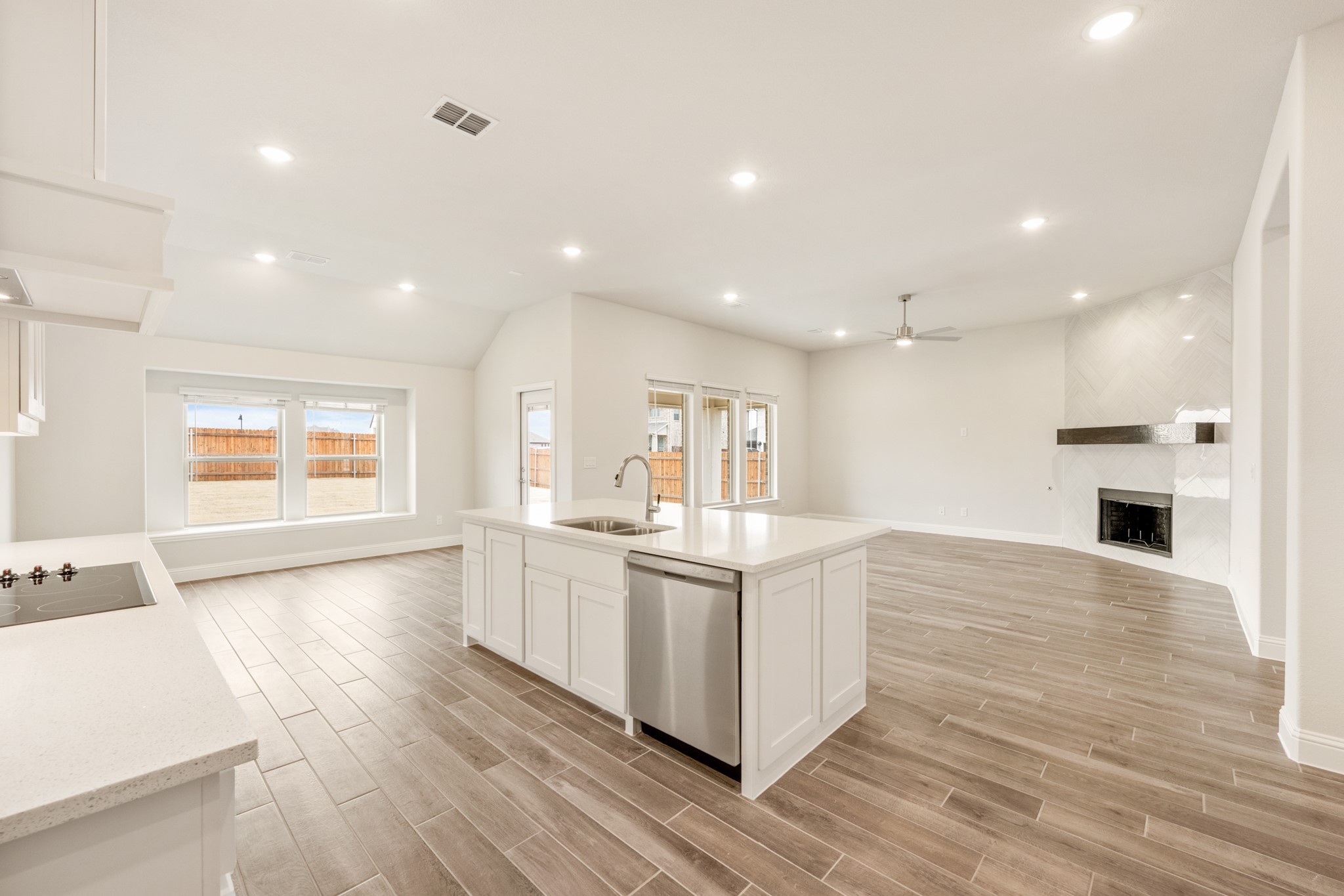 651 Sirius Drive Waxahachie TX 75165