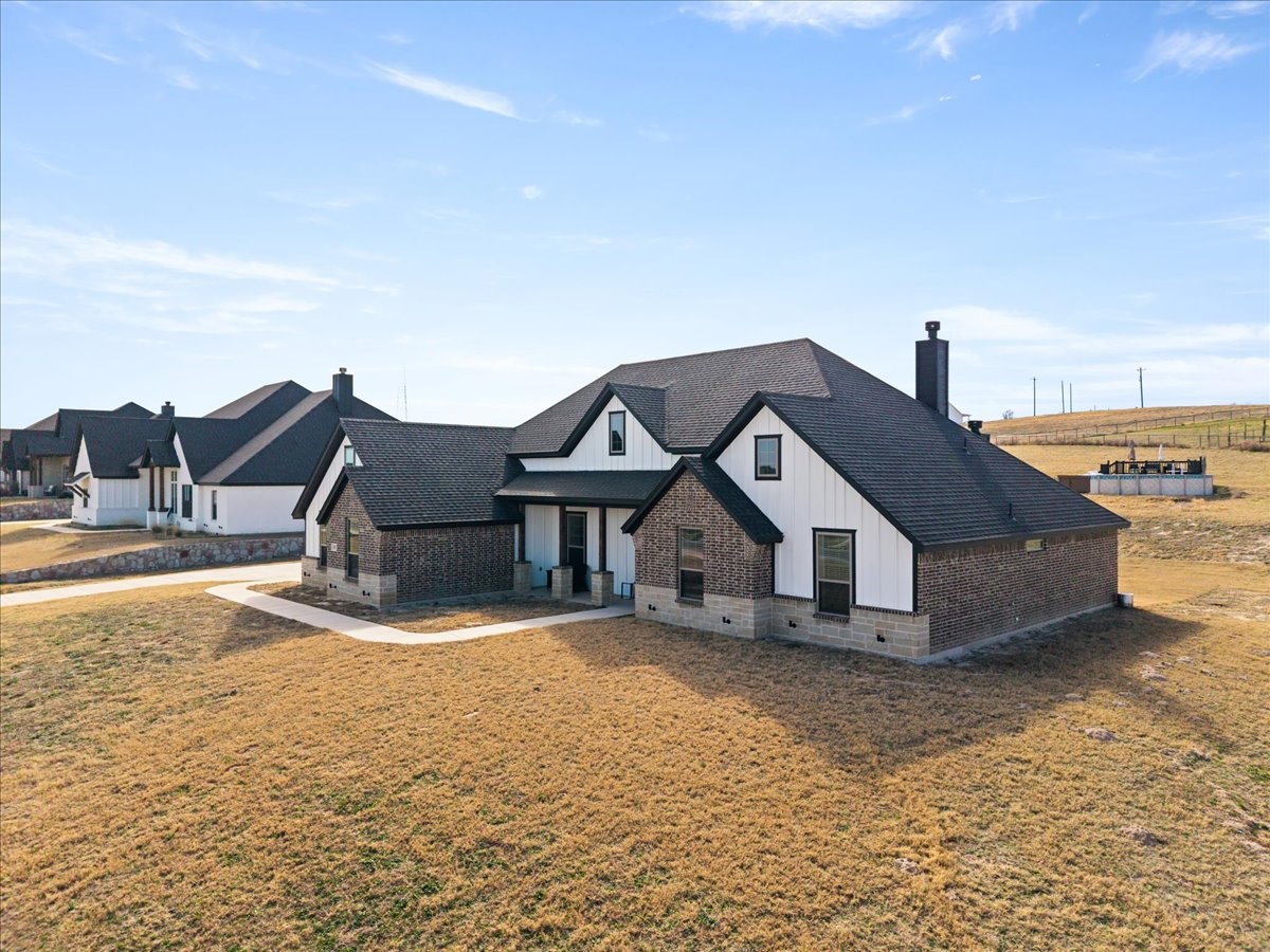 3021 Westfork Way Springtown TX 76082