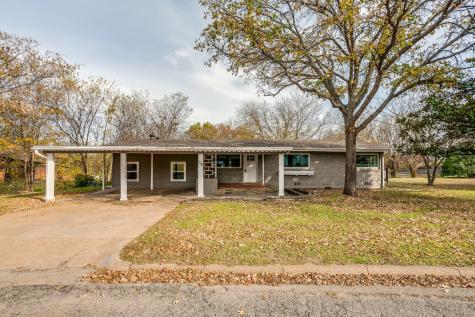 106 Harmon Street Weatherford TX 76086