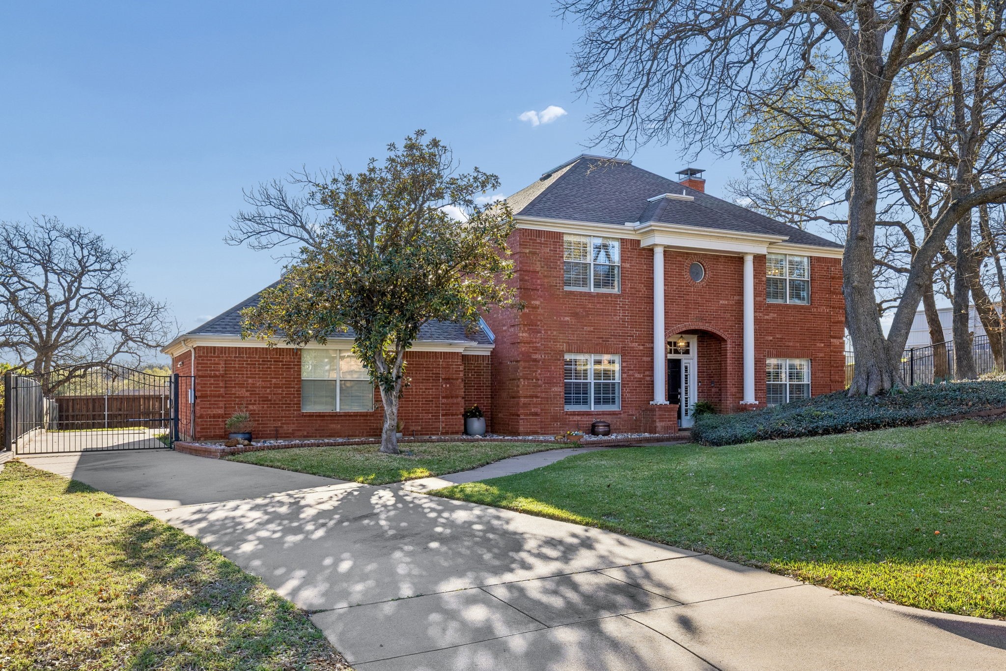 5107 Landover Hills Lane Arlington TX 76017