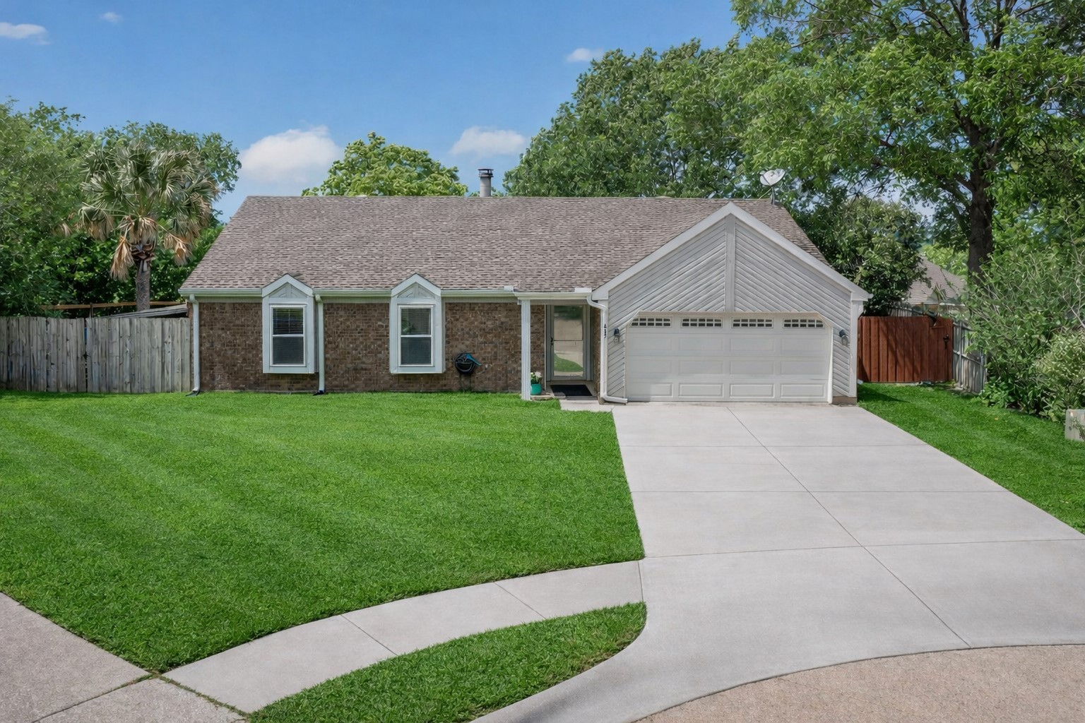 417 Creekmeadow Lane Lewisville TX 75067