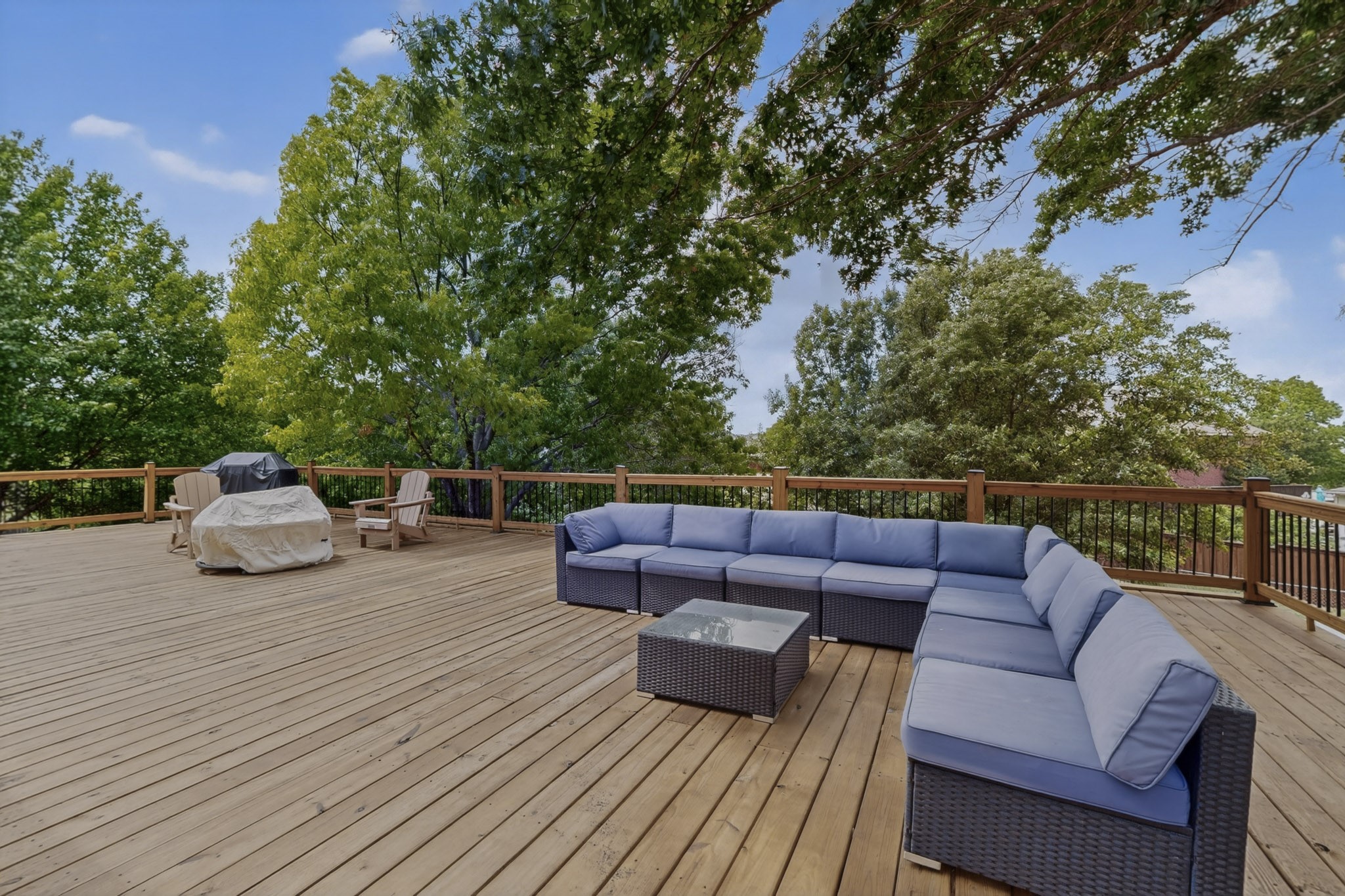 417 Creekmeadow Lane Lewisville TX 75067