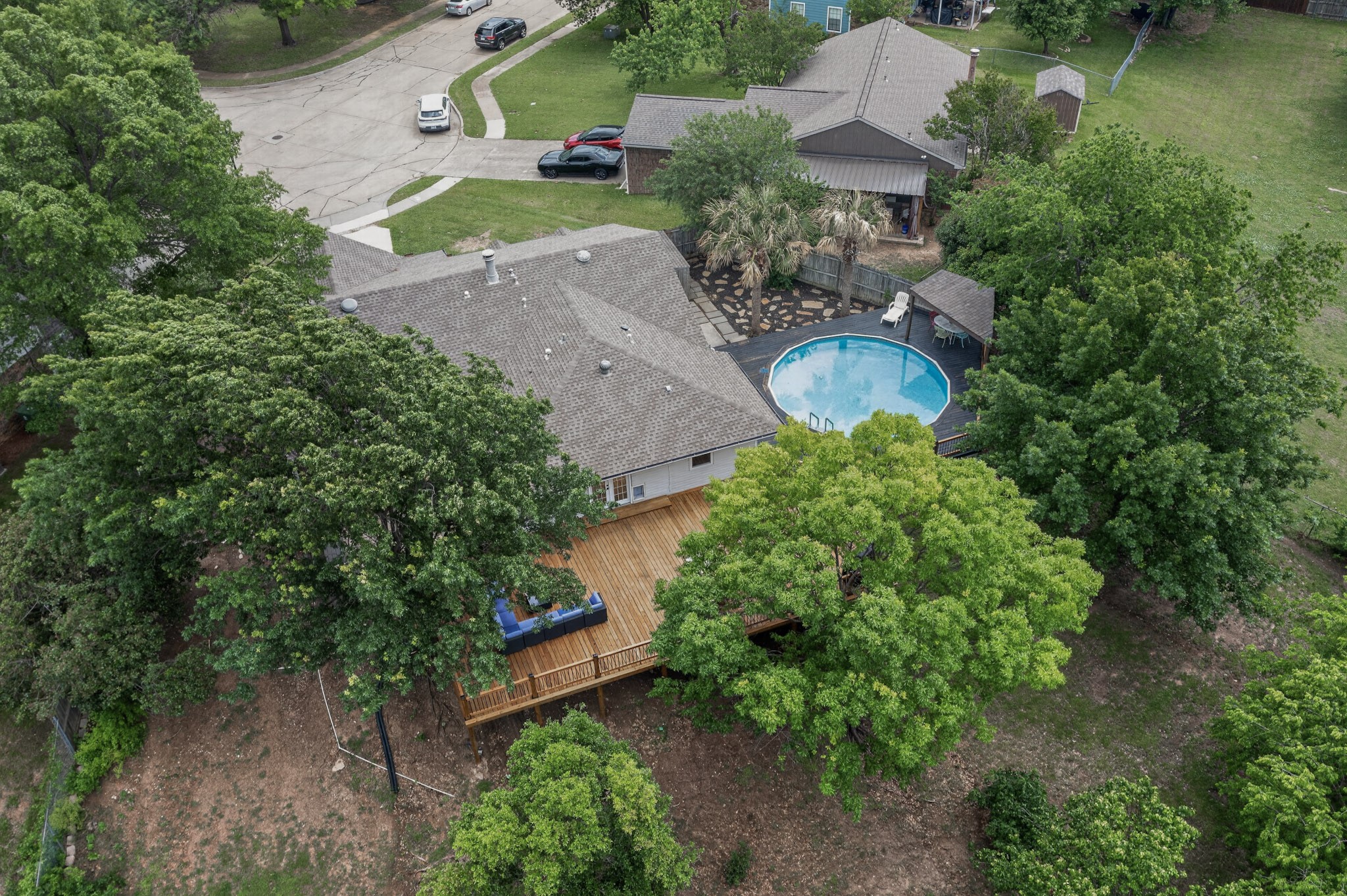 417 Creekmeadow Lane Lewisville TX 75067