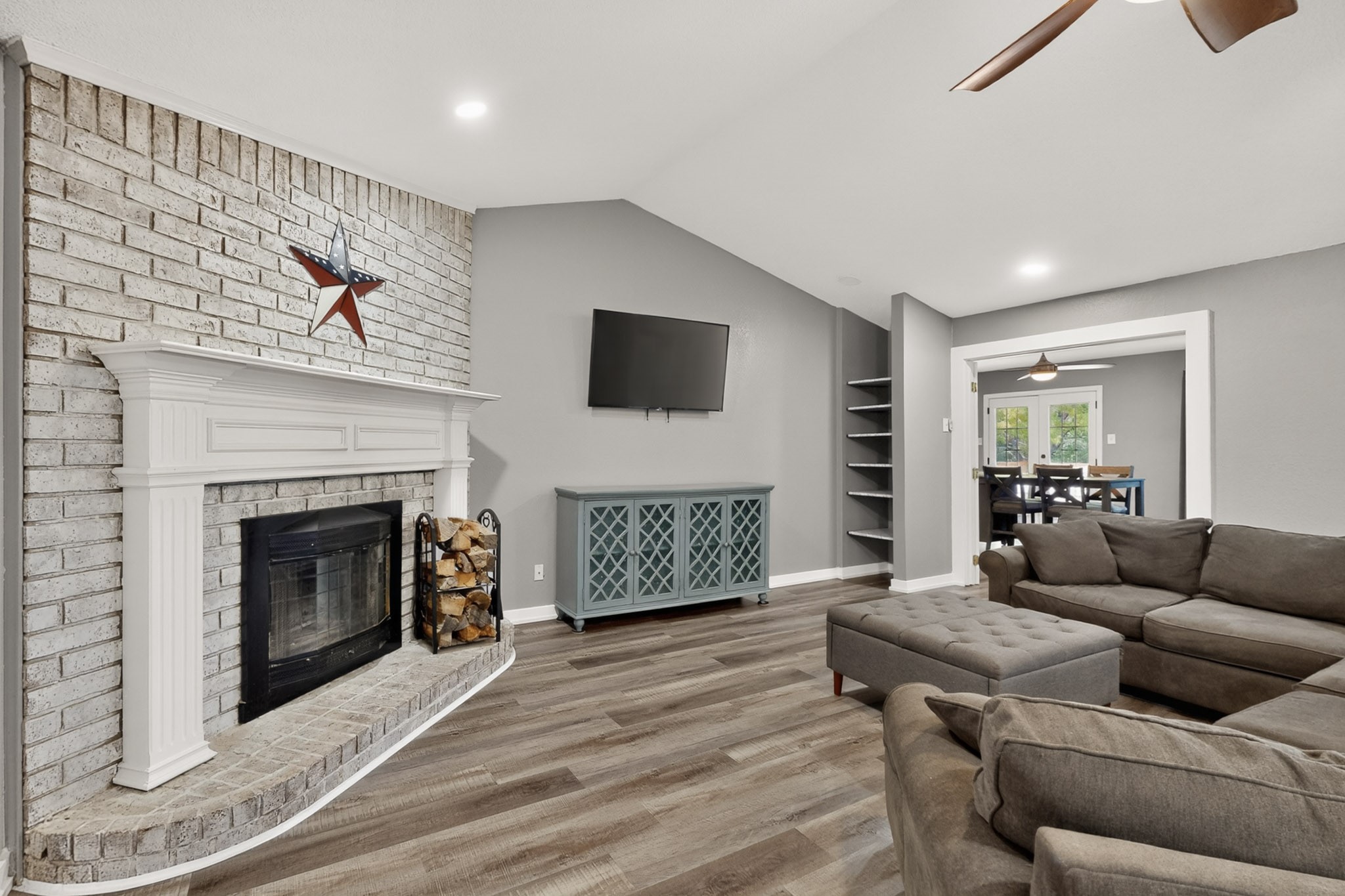 417 Creekmeadow Lane Lewisville TX 75067