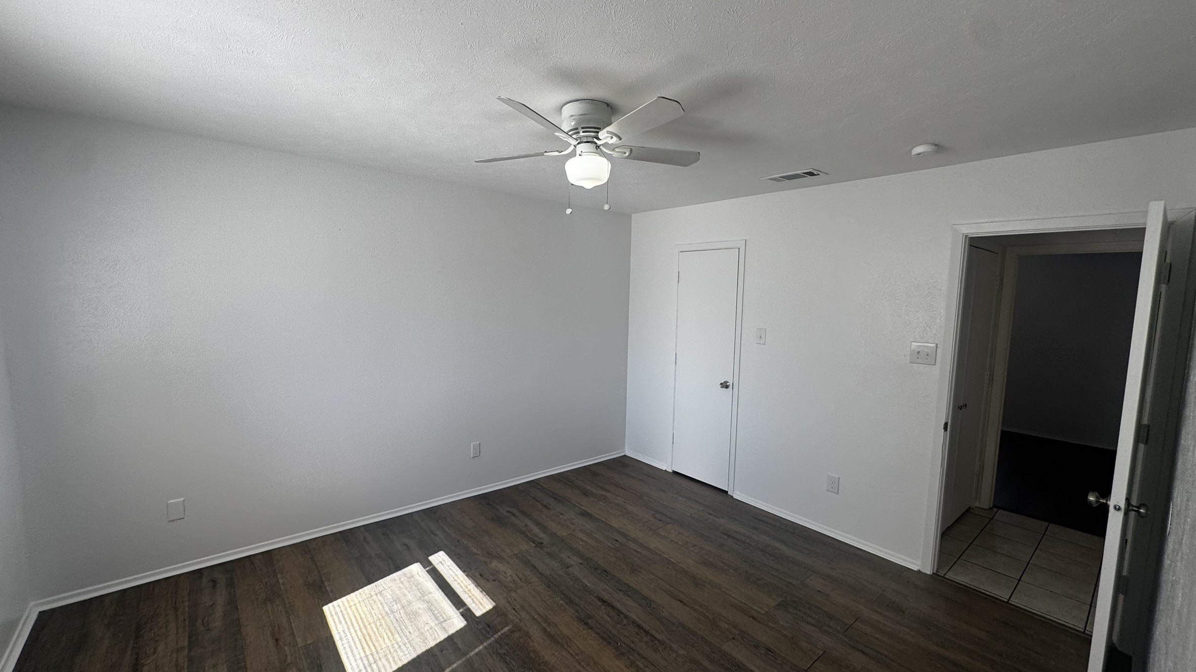 2406 Villanova Street Arlington TX 76018