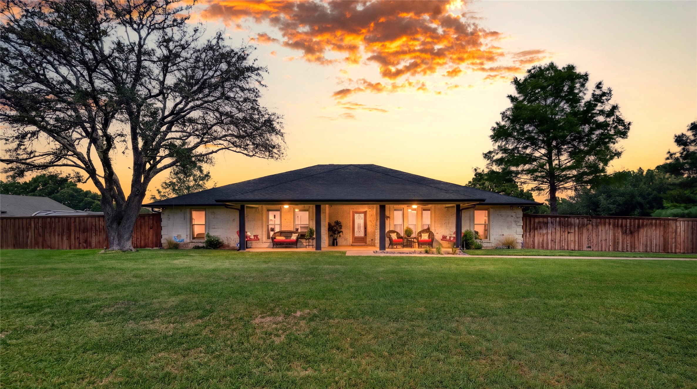 205 Oak Trail Drive Double Oak TX 75077