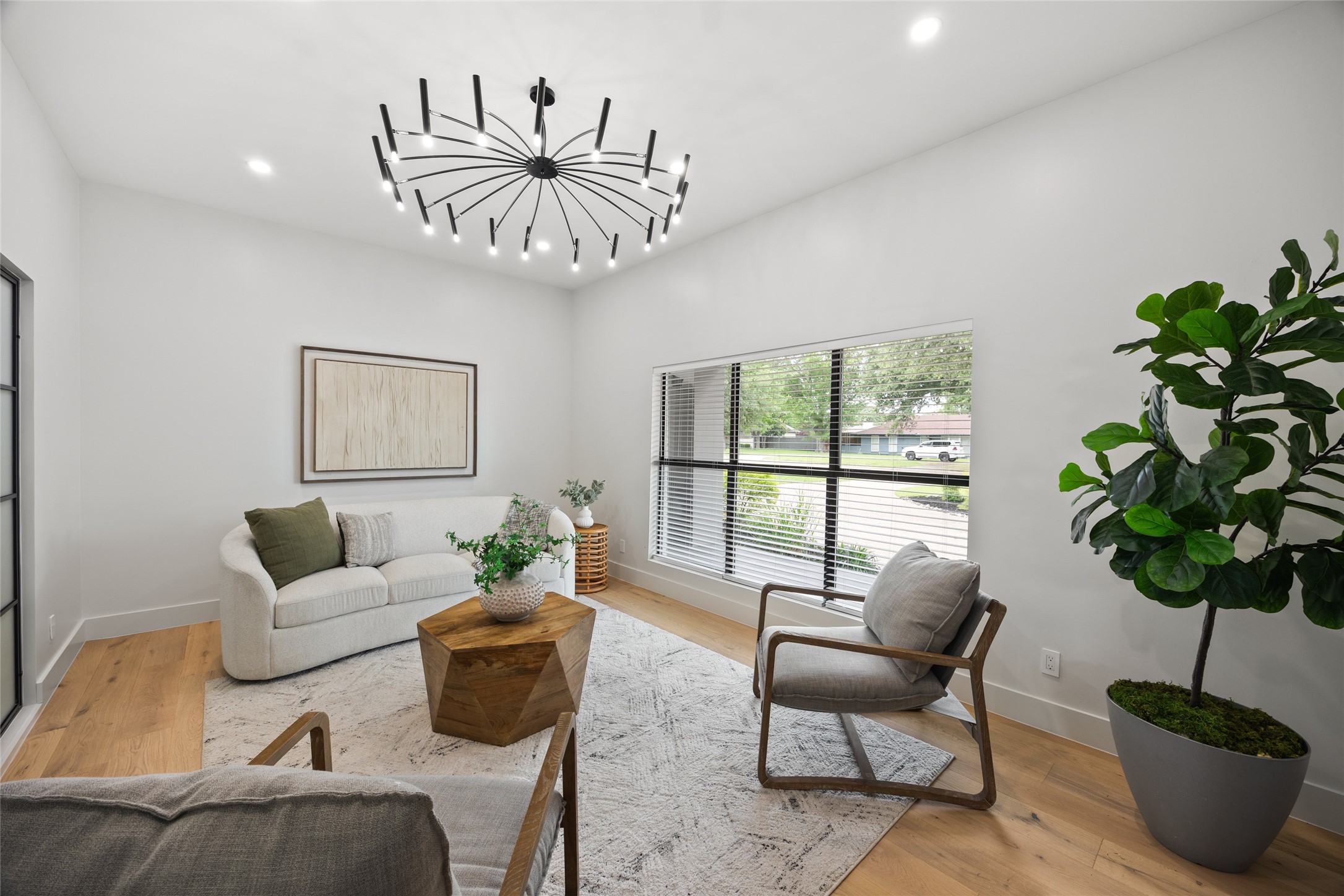 4624 Willow Lane Dallas TX 75244