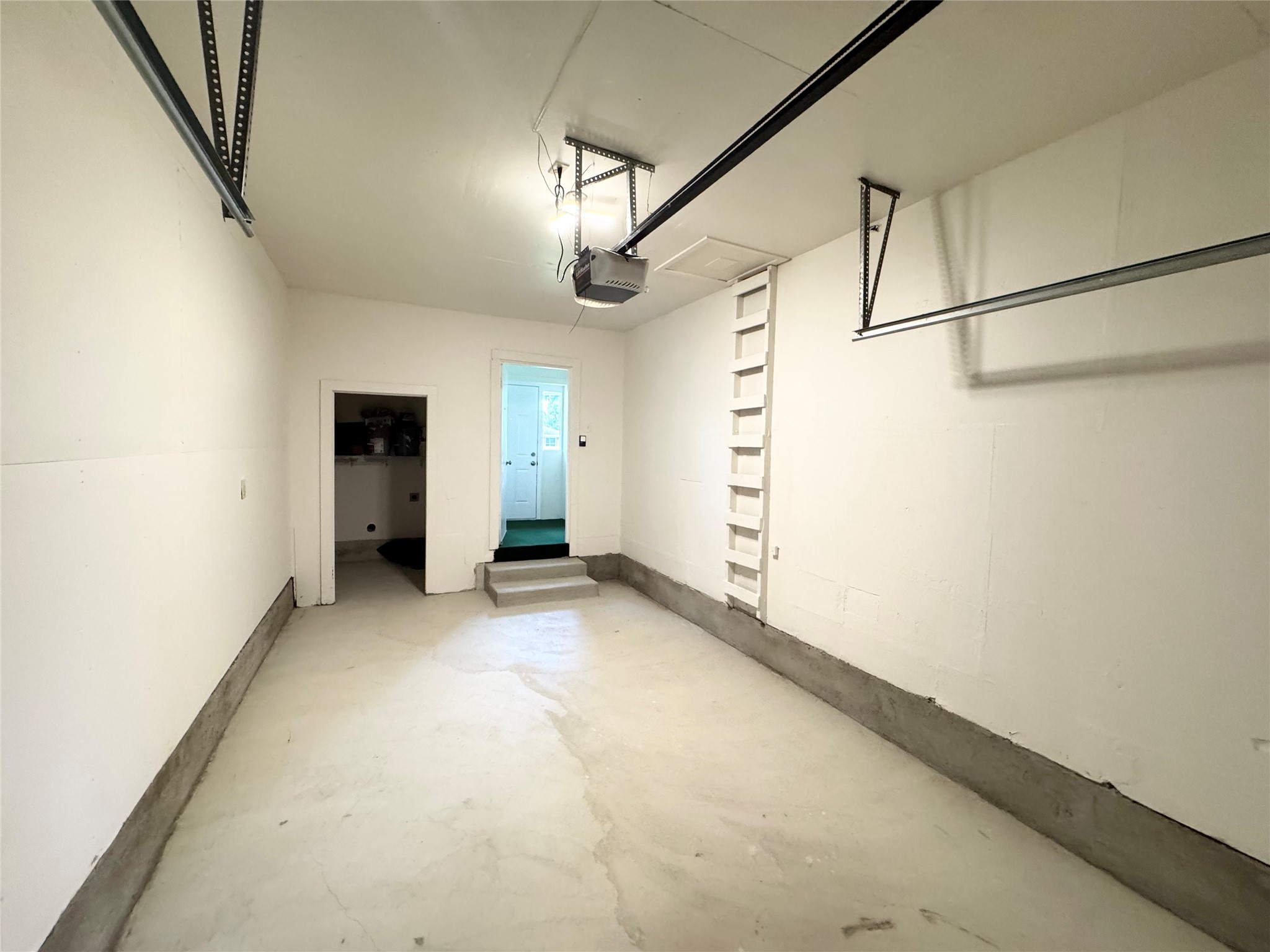 2803 Lockhart Avenue Dallas TX 75228