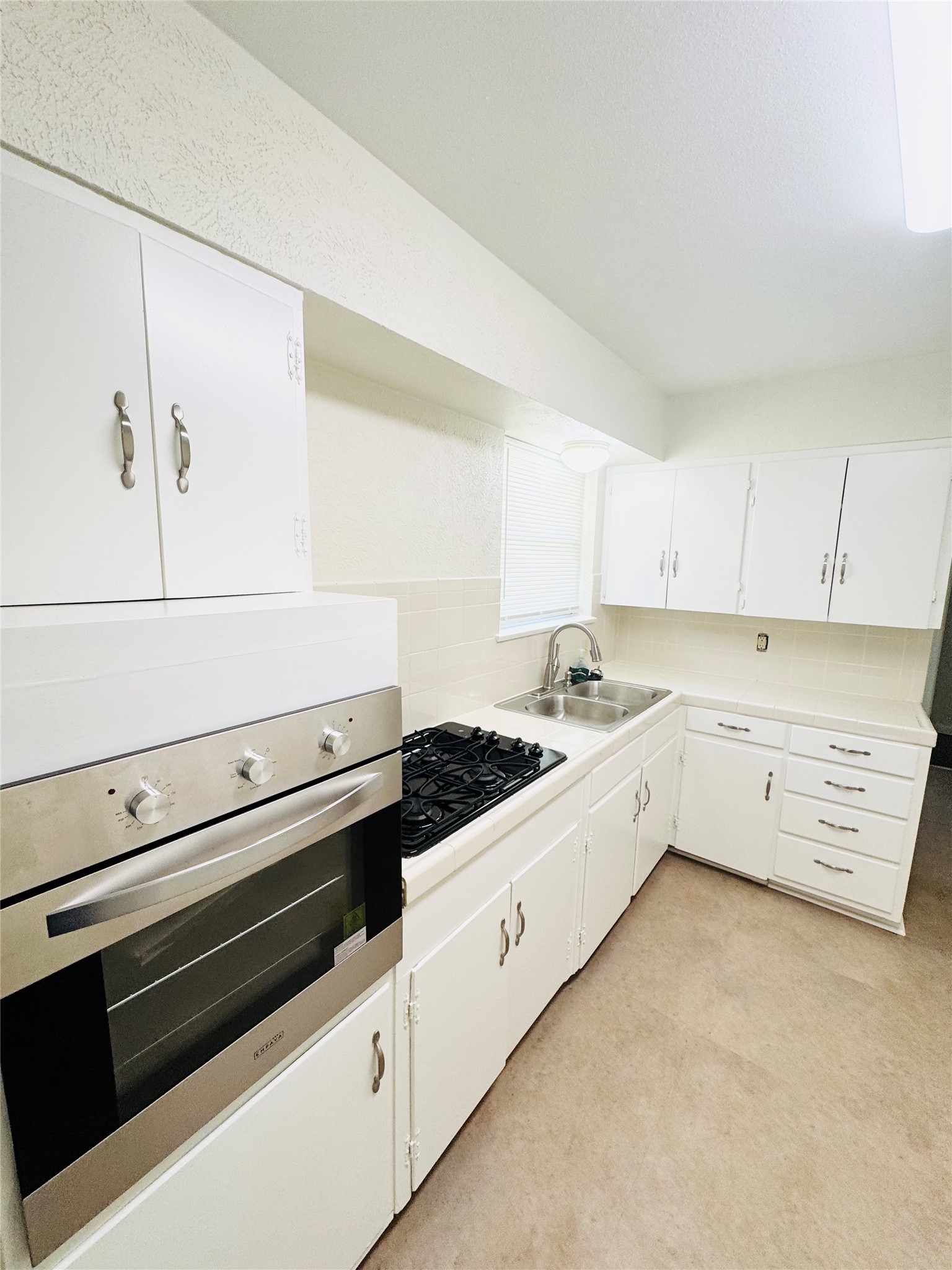 2803 Lockhart Avenue Dallas TX 75228