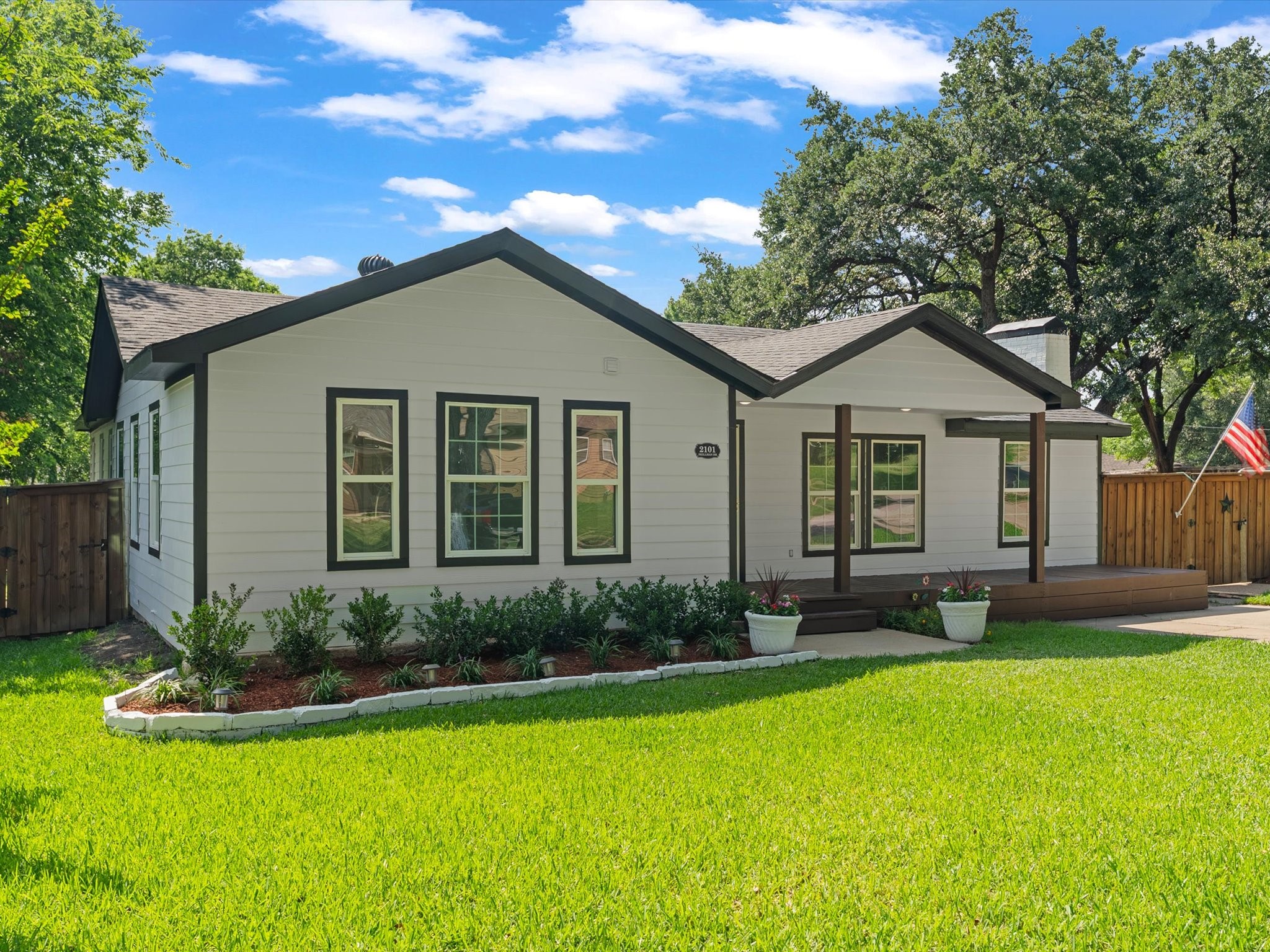 2101 Skillman Drive Garland TX 75041