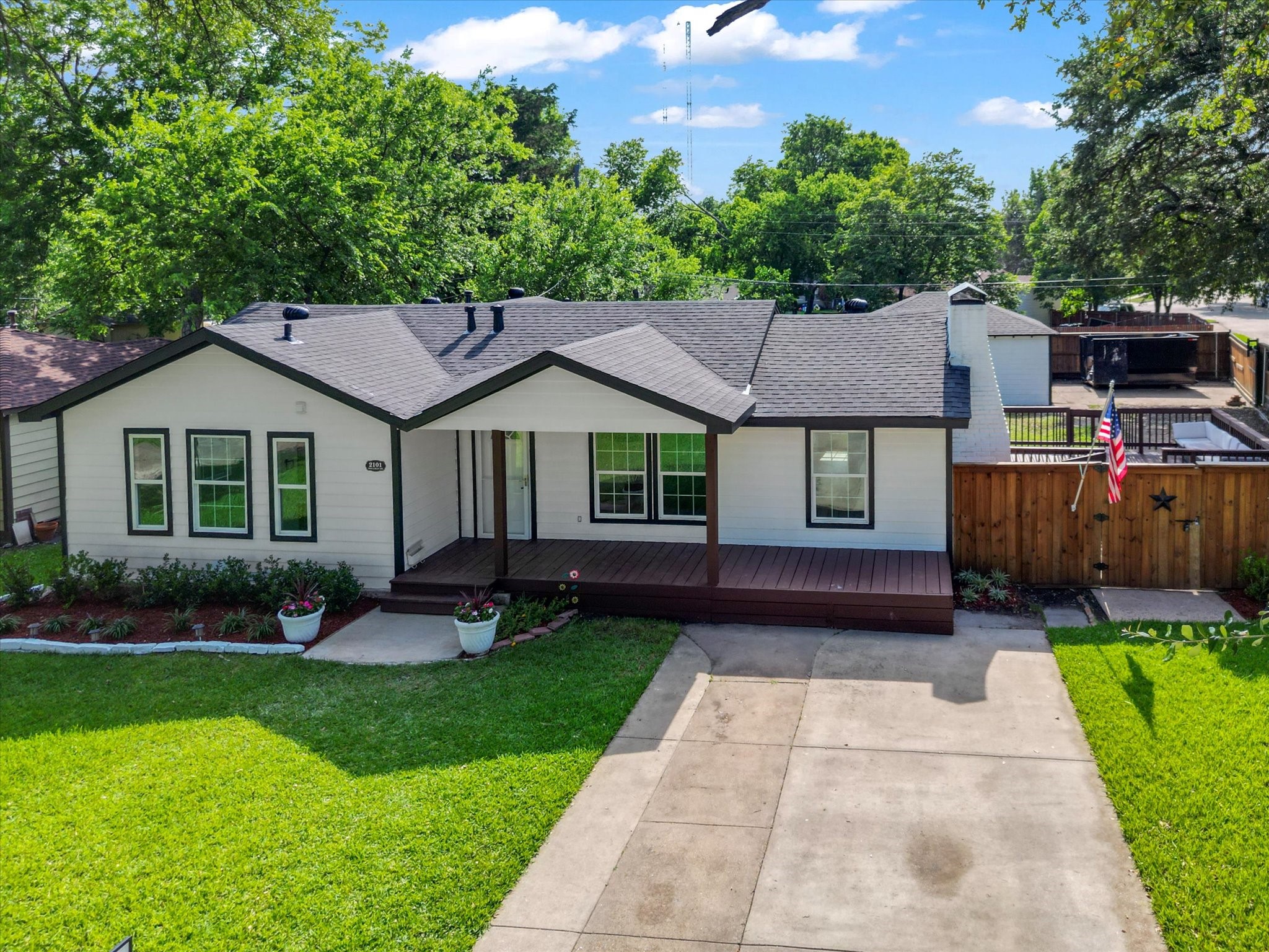 2101 Skillman Drive Garland TX 75041