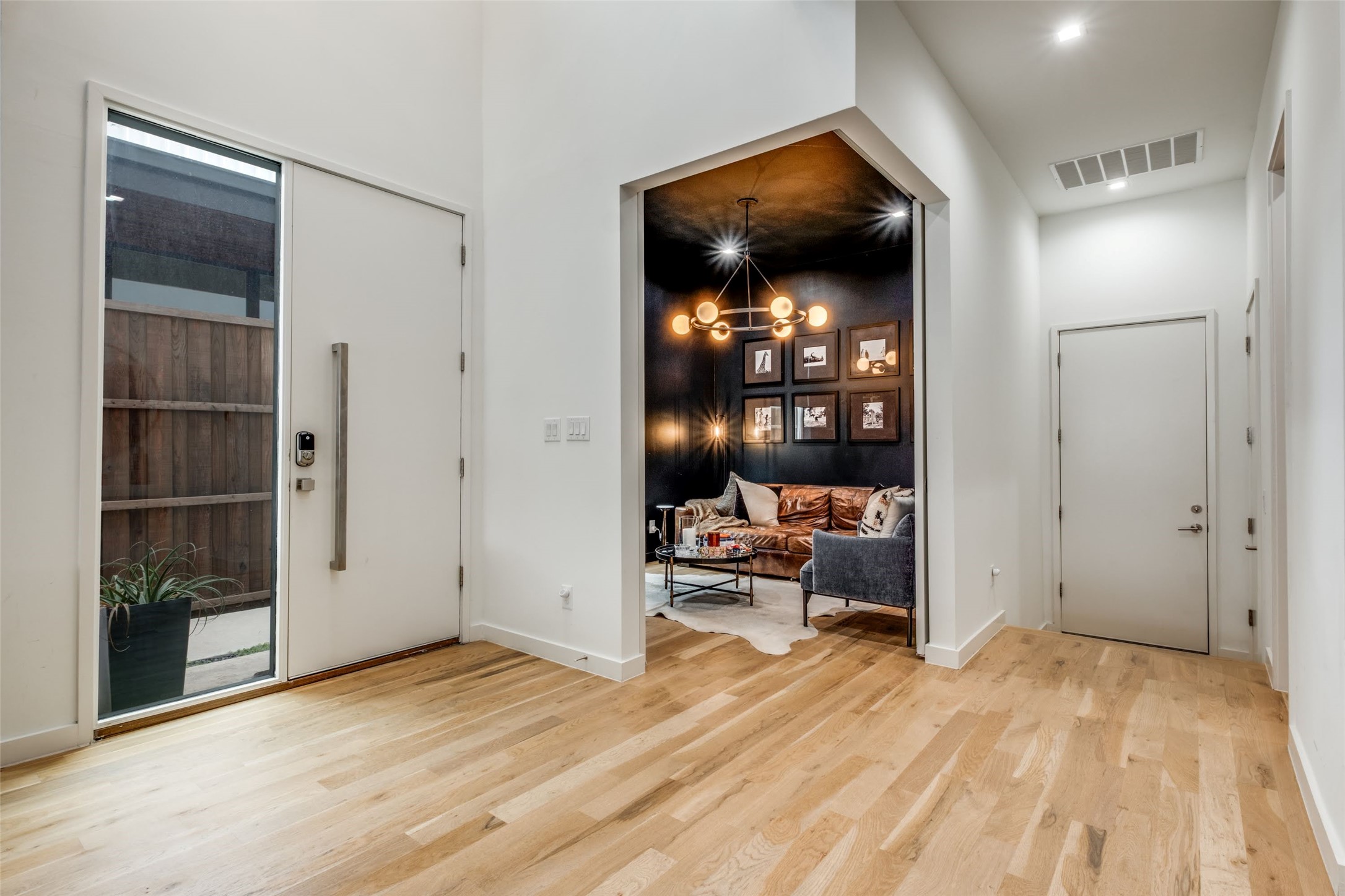 6113 Hudson Street Dallas TX 75206