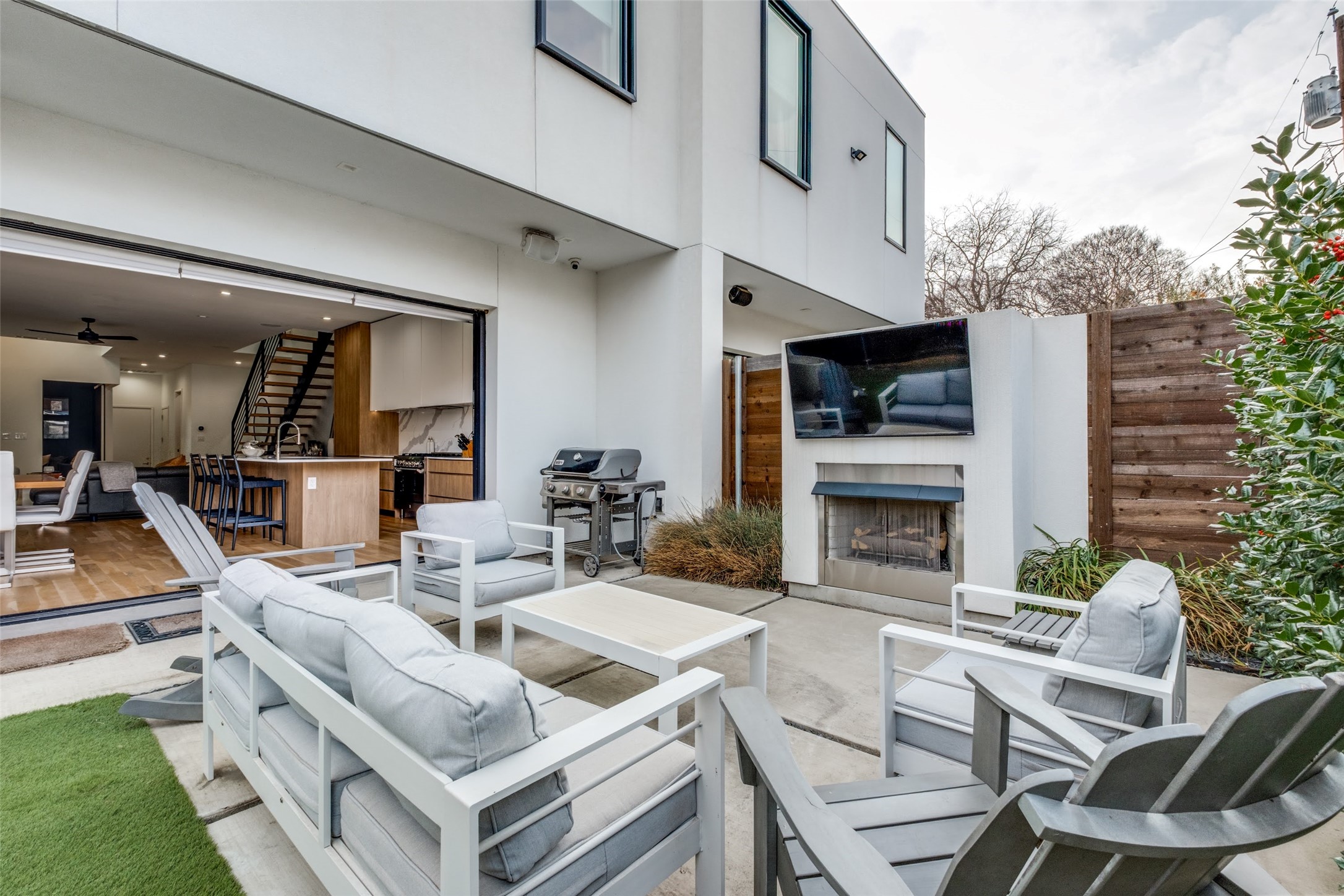 6113 Hudson Street Dallas TX 75206