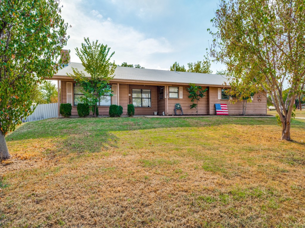 10684 Briarwood Lane Little Elm TX 75068