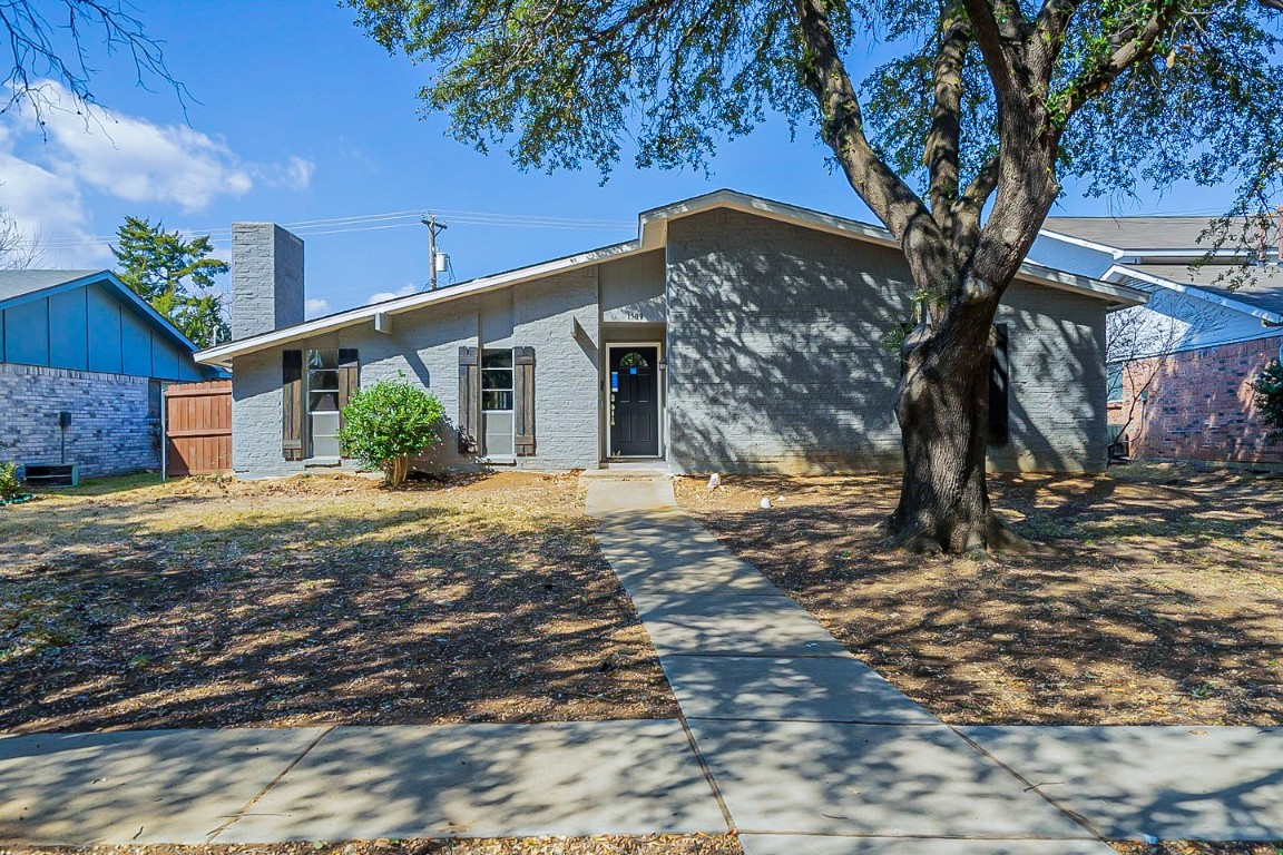 1509 Carnation Drive Lewisville TX 75067