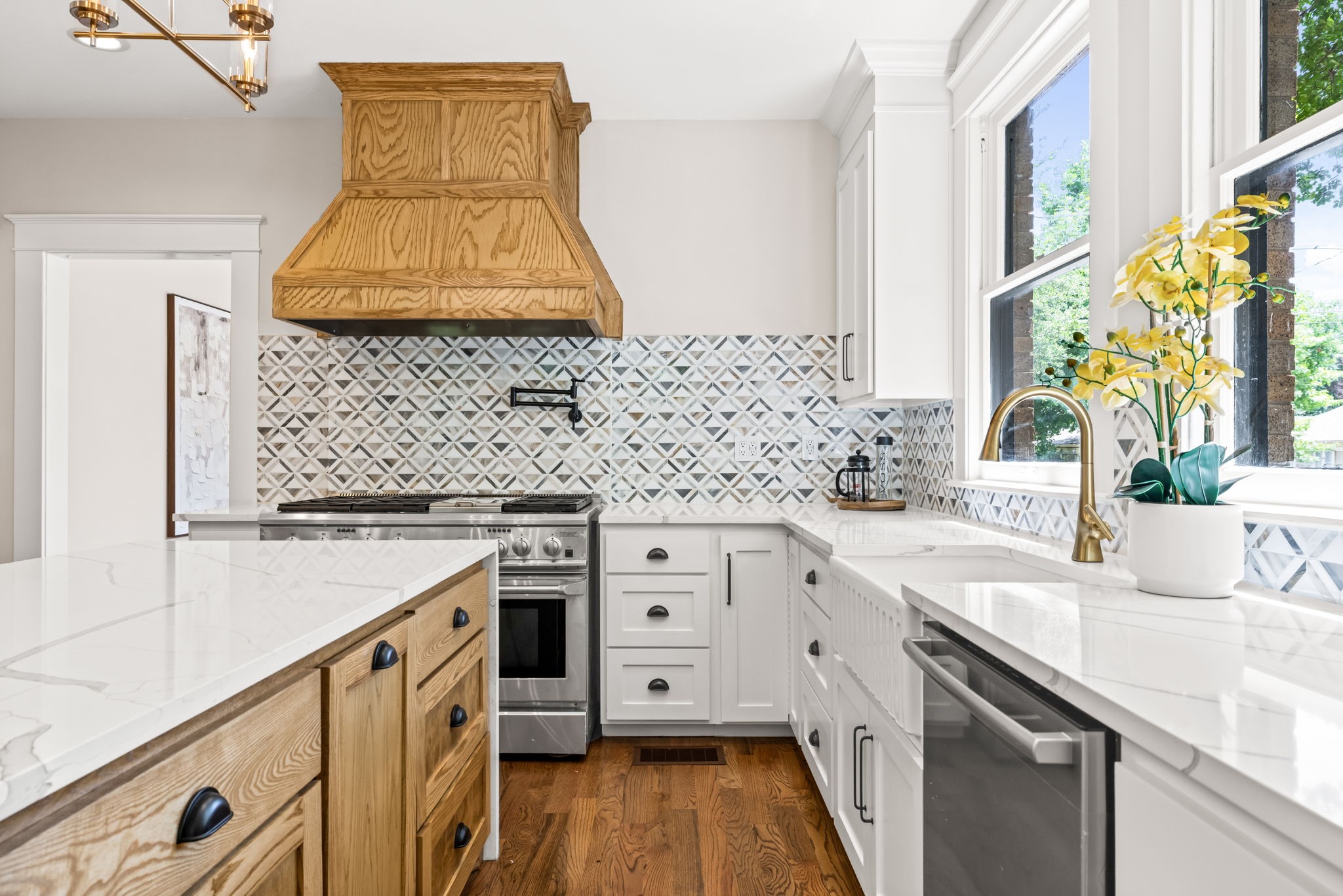 5701 Worth Street Dallas TX 75214
