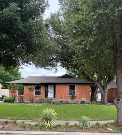 9926 Chireno Street Dallas TX 75220