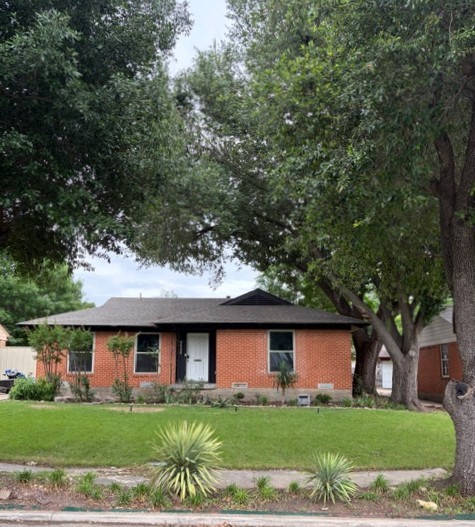 9926 Chireno Street Dallas TX 75220