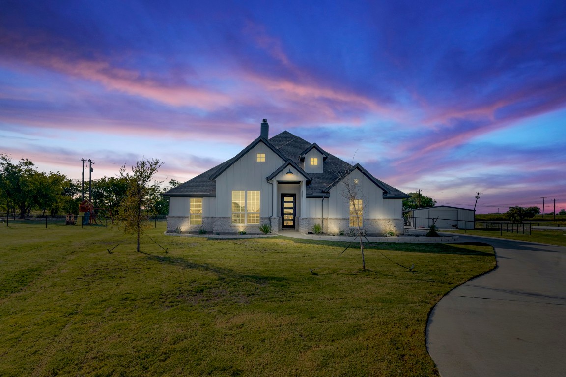 1505 Horseshoe Court Justin TX 76247