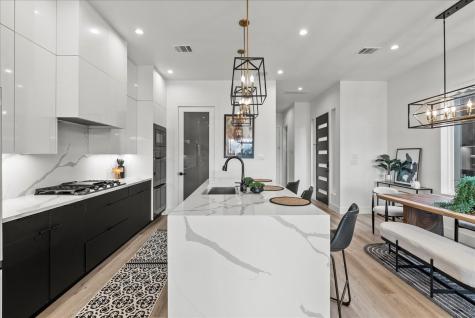 2132 Hondo Avenue Dallas TX 75219